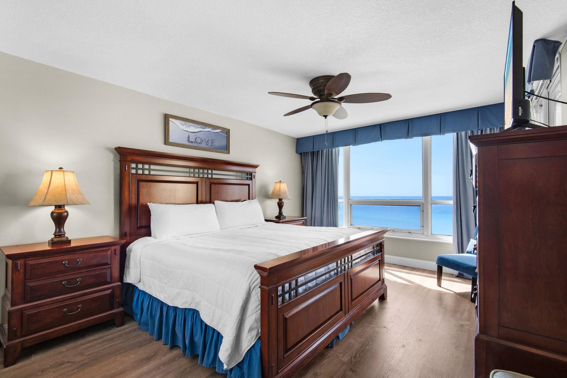 Bedroom 1 with King Bed