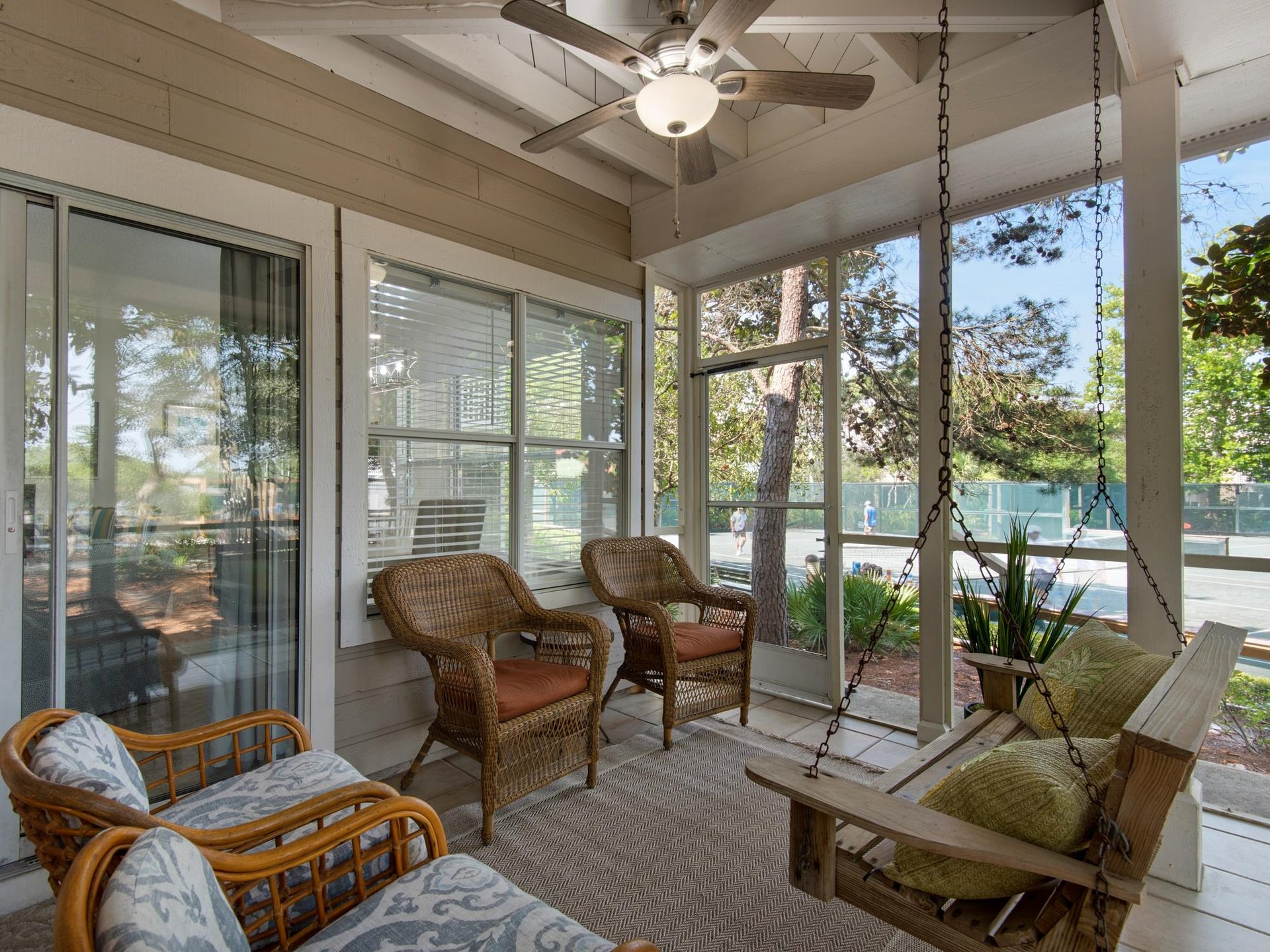 Private Screened Porch