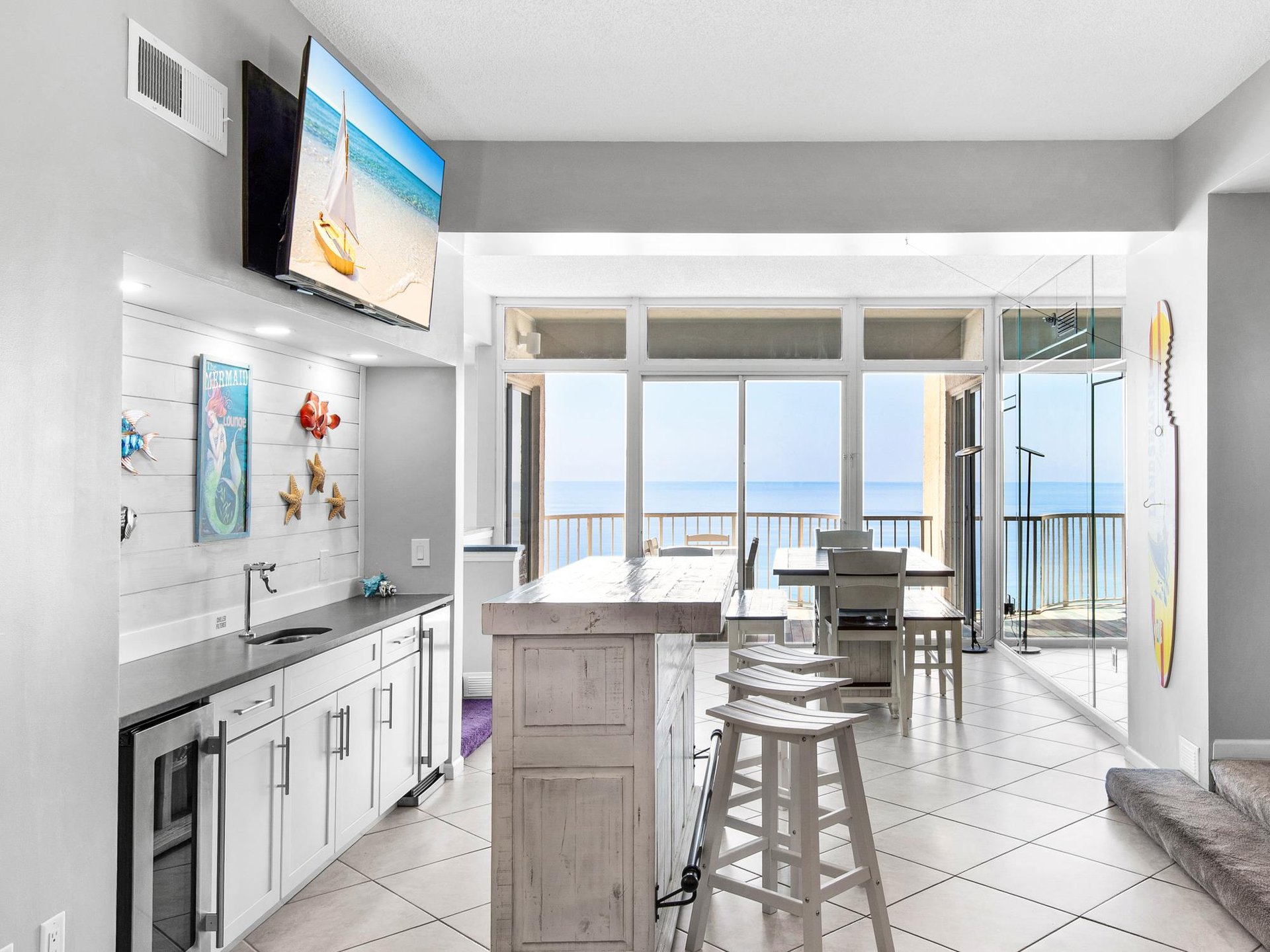 Bar with beverage cooler bar ice and chilledfiltered water