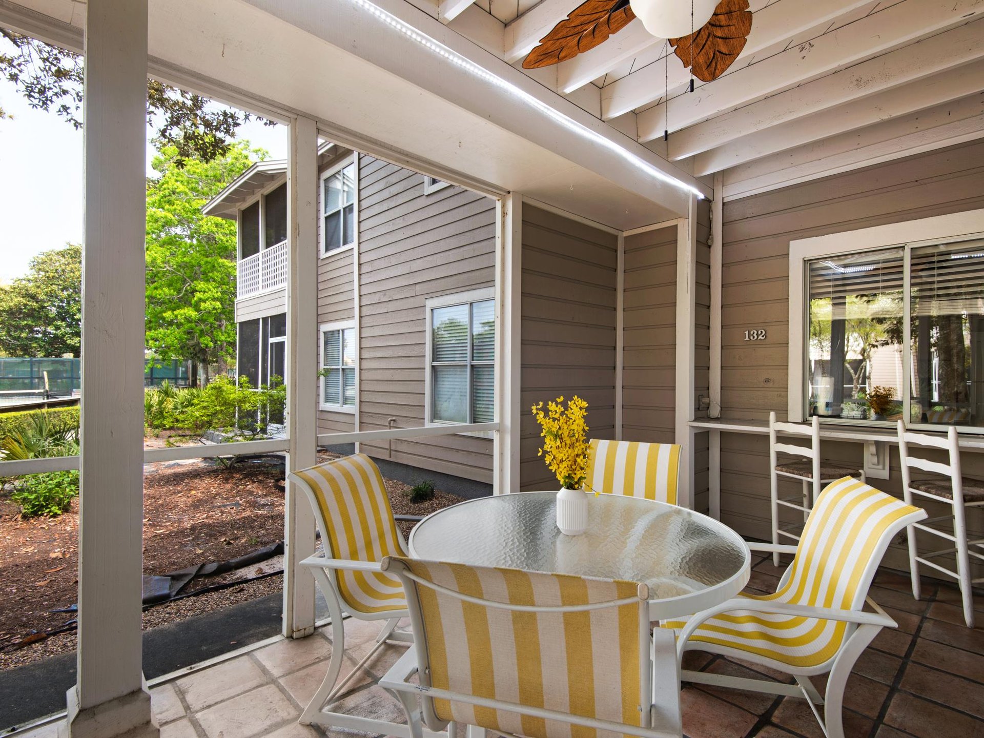 Private Screened Porch