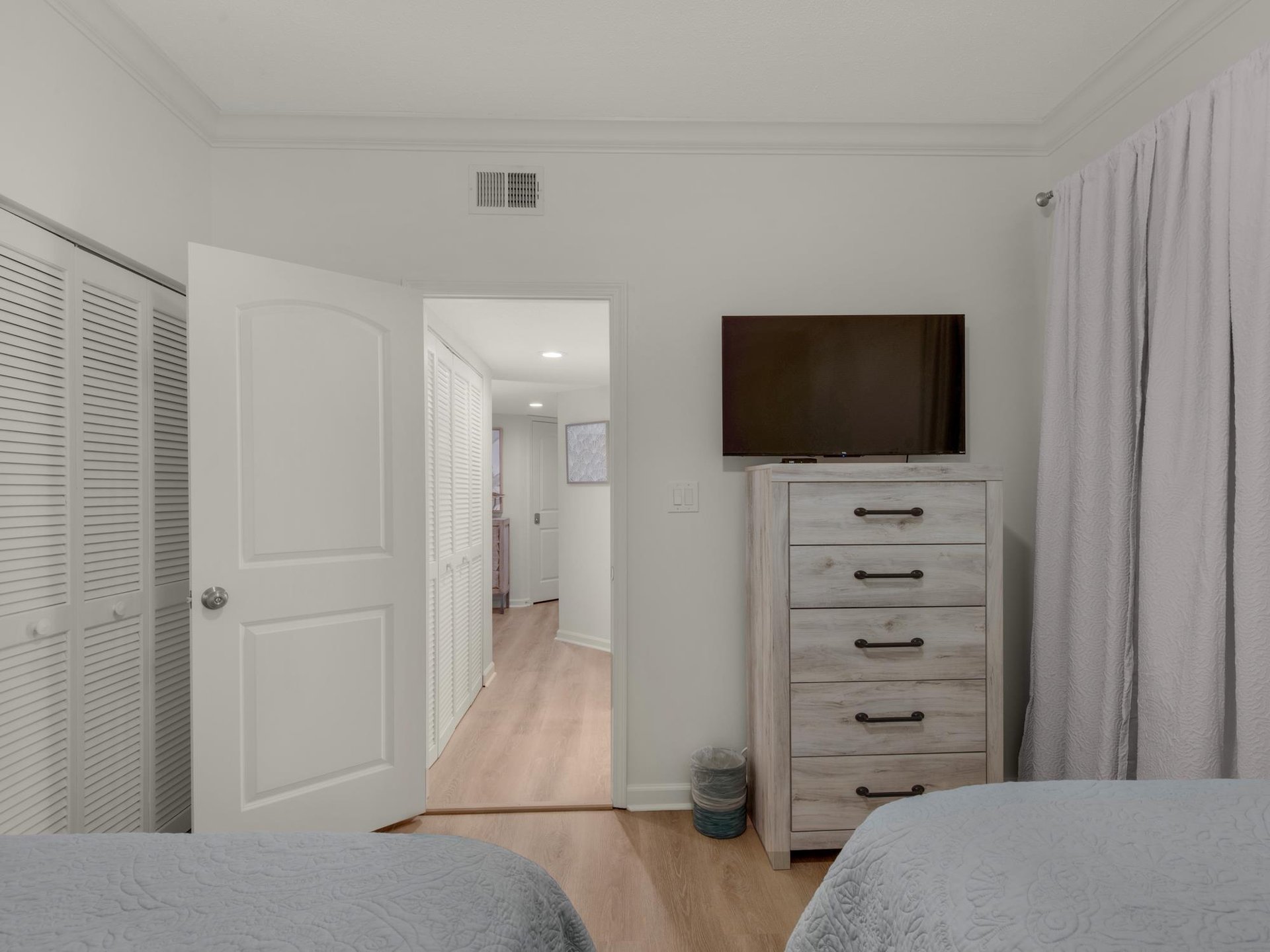 Bedroom 2 With Flat Screen TV