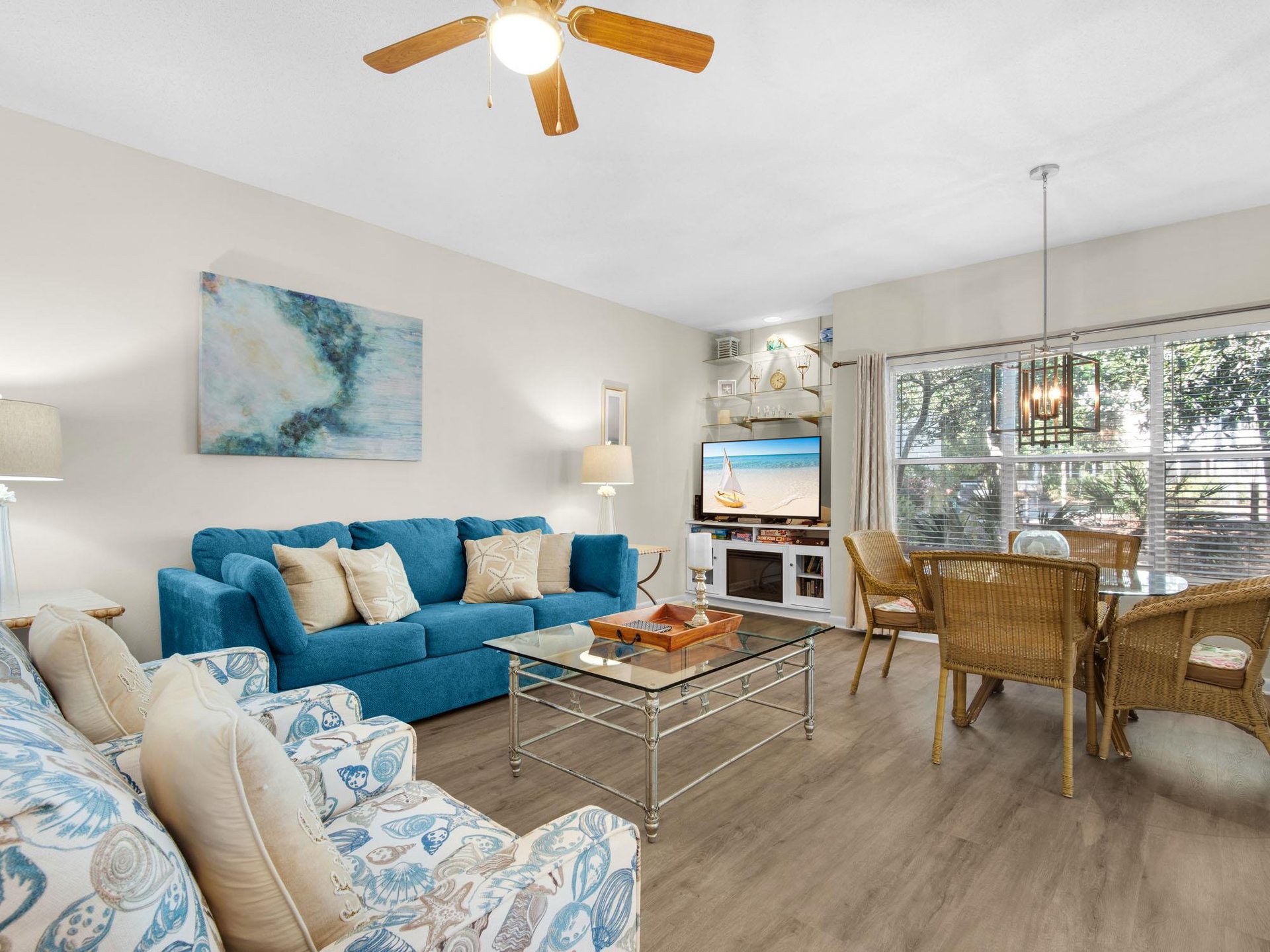 Spacious Living Area