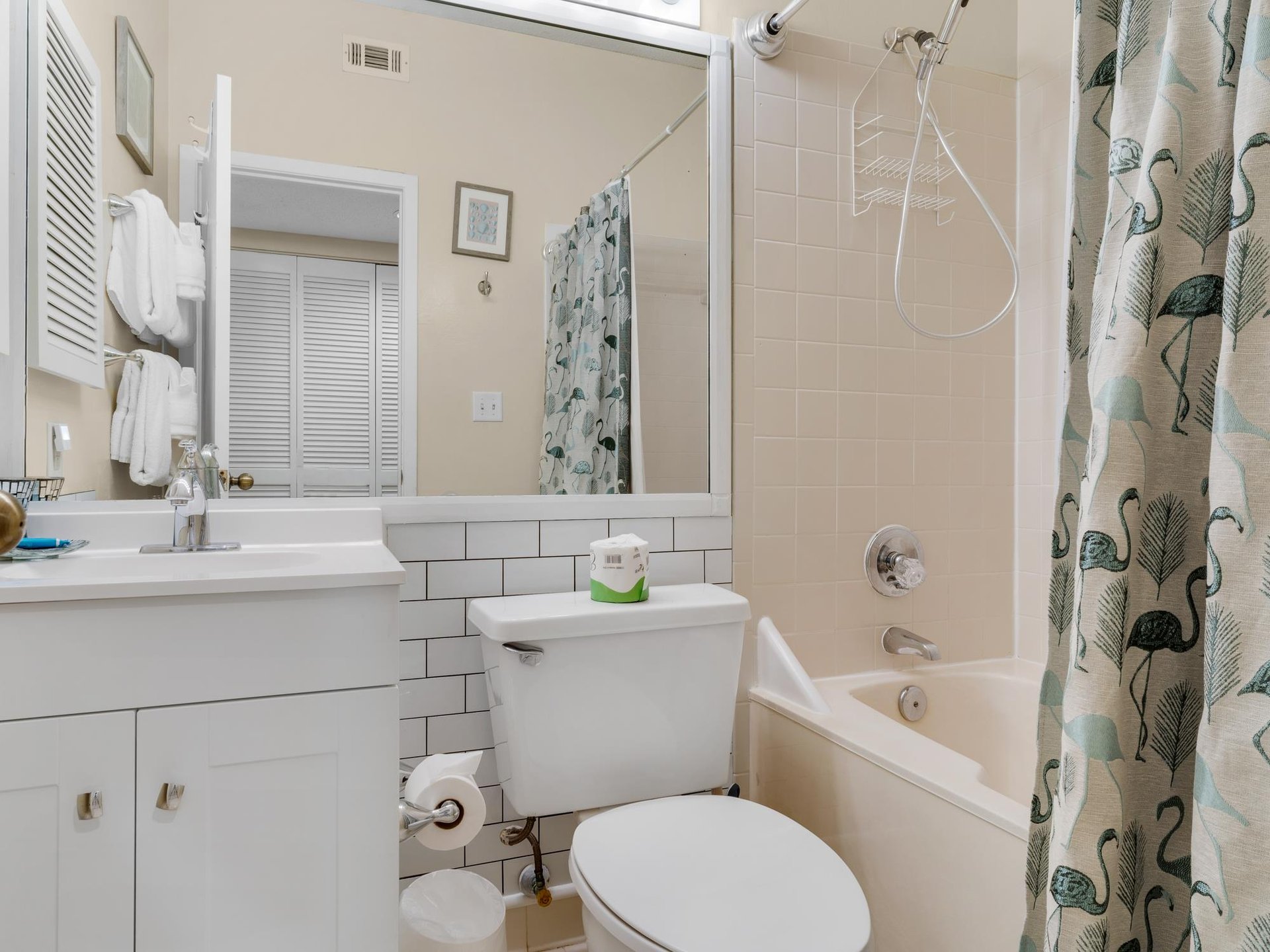 Bathroom 2 With Tub Shower Combo