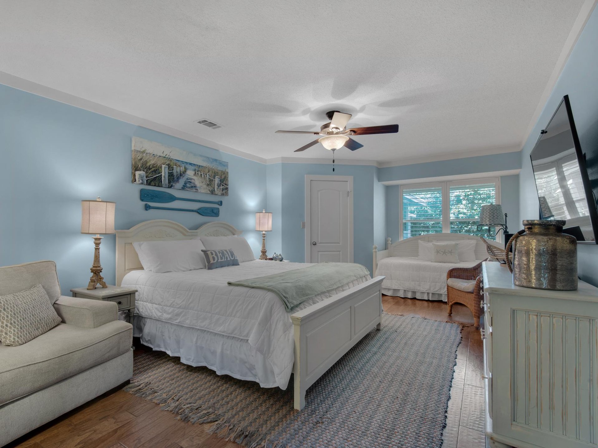 Bedroom 1 with King Bed