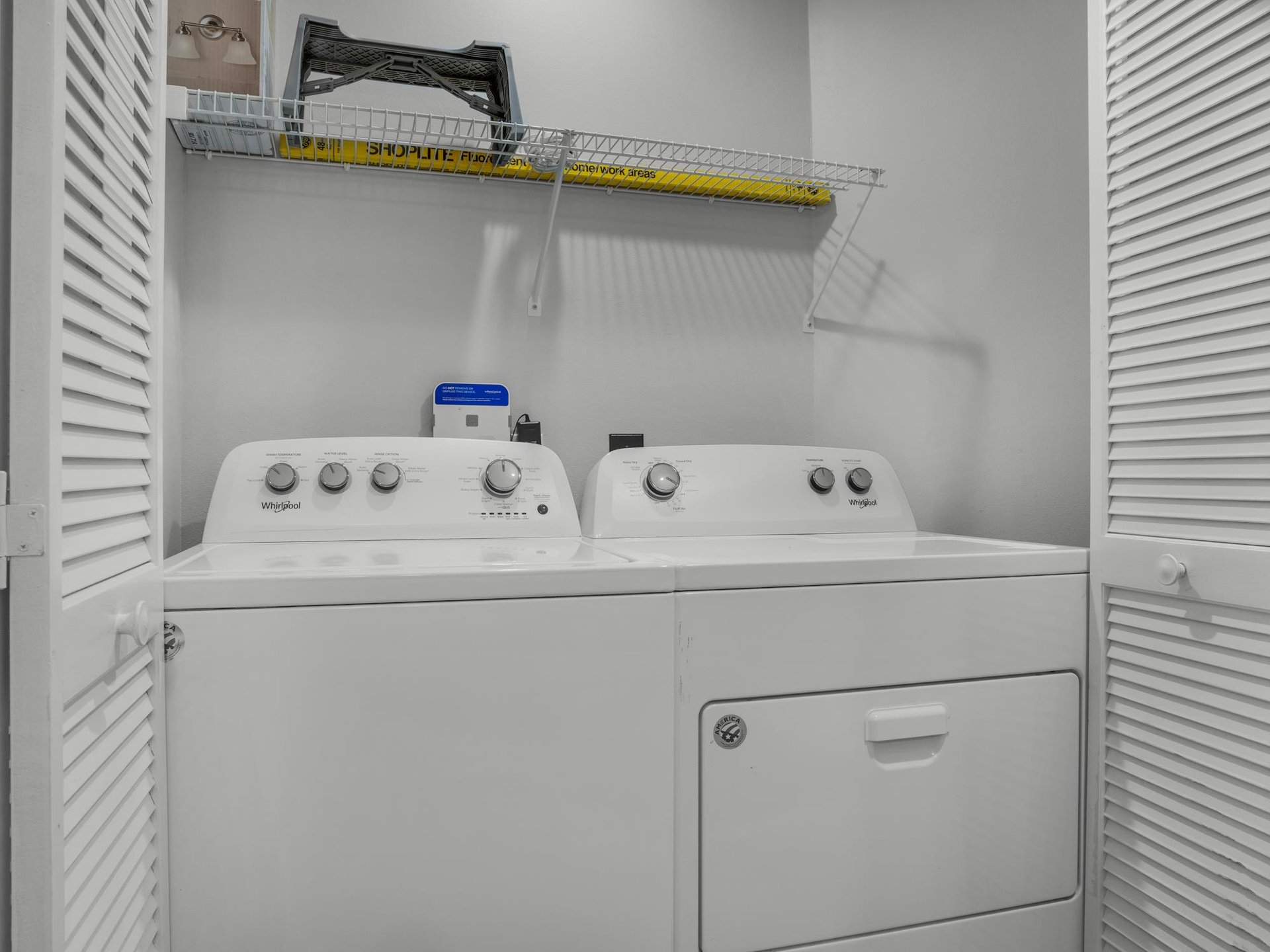 Full Size Washer and Dryer In Unit