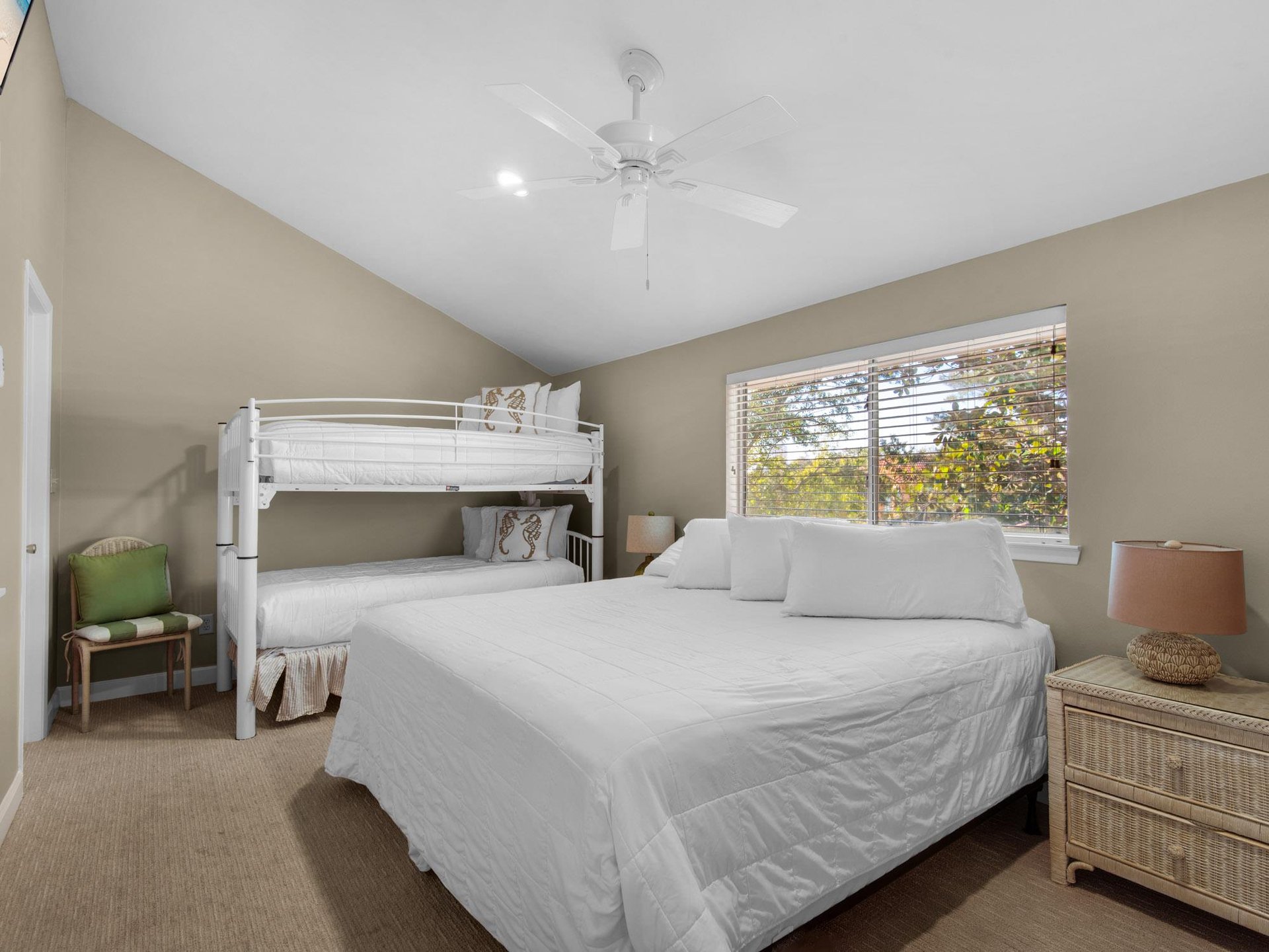 Bedroom 3 With King Bed and Bunk