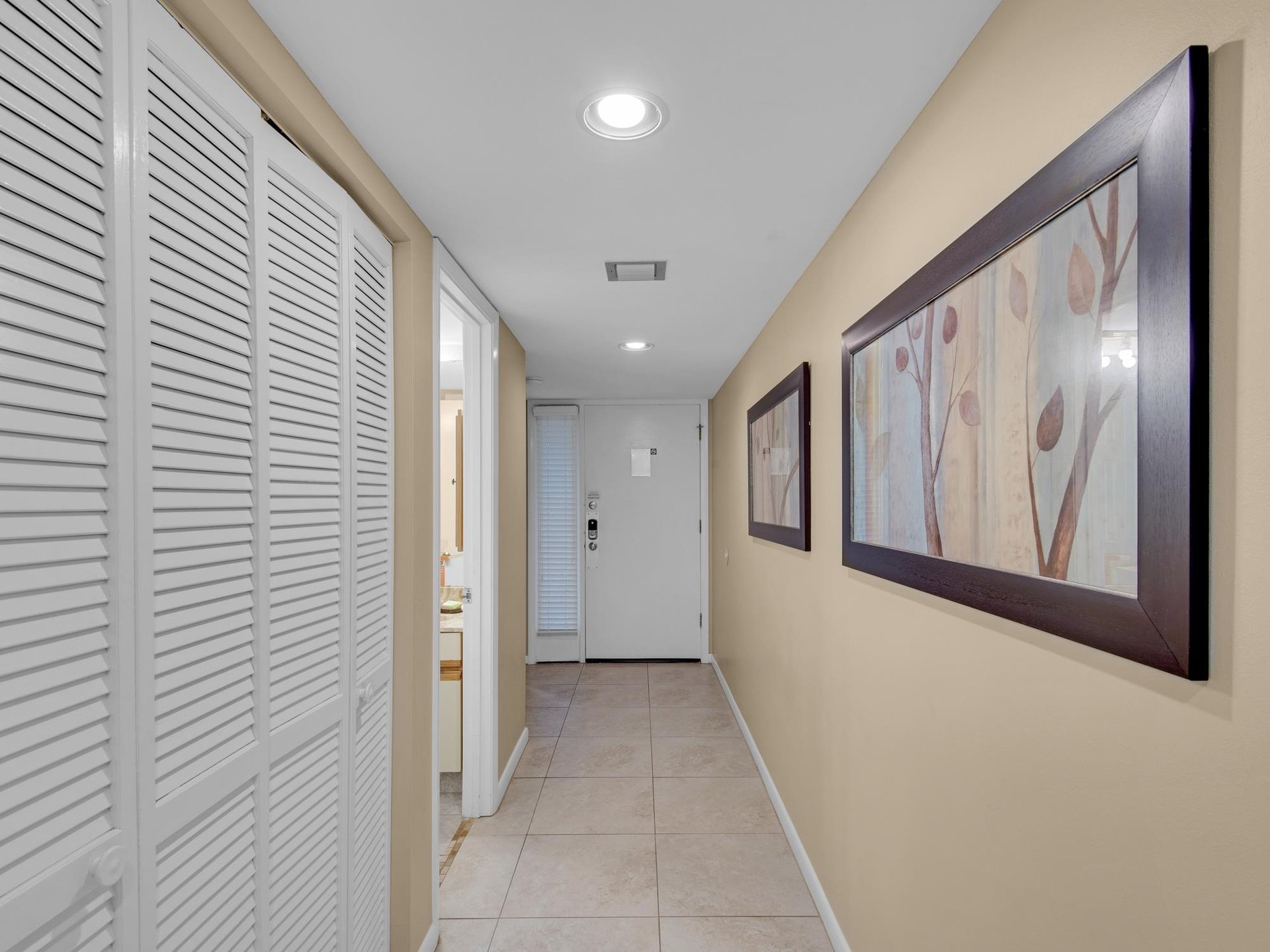 Entry to Cottage 228