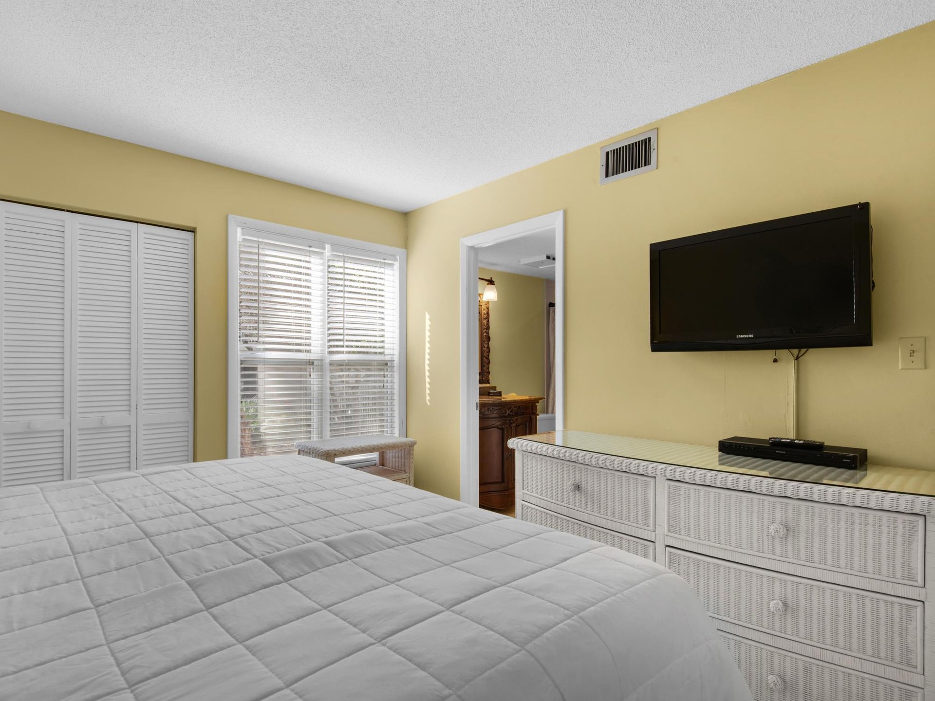 Bedroom 1 with Flat Screen TV