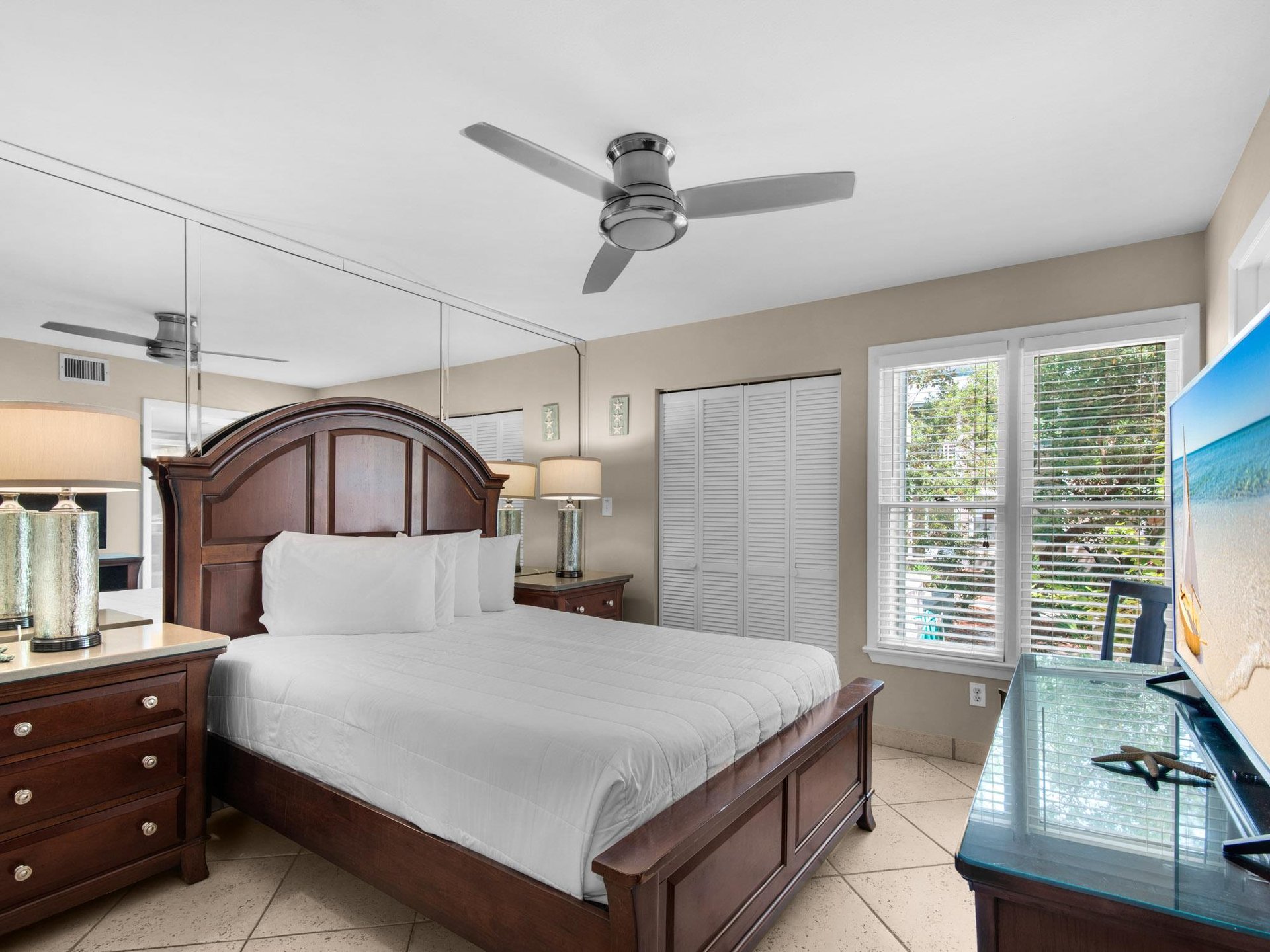 Bedroom 1 with King Bed