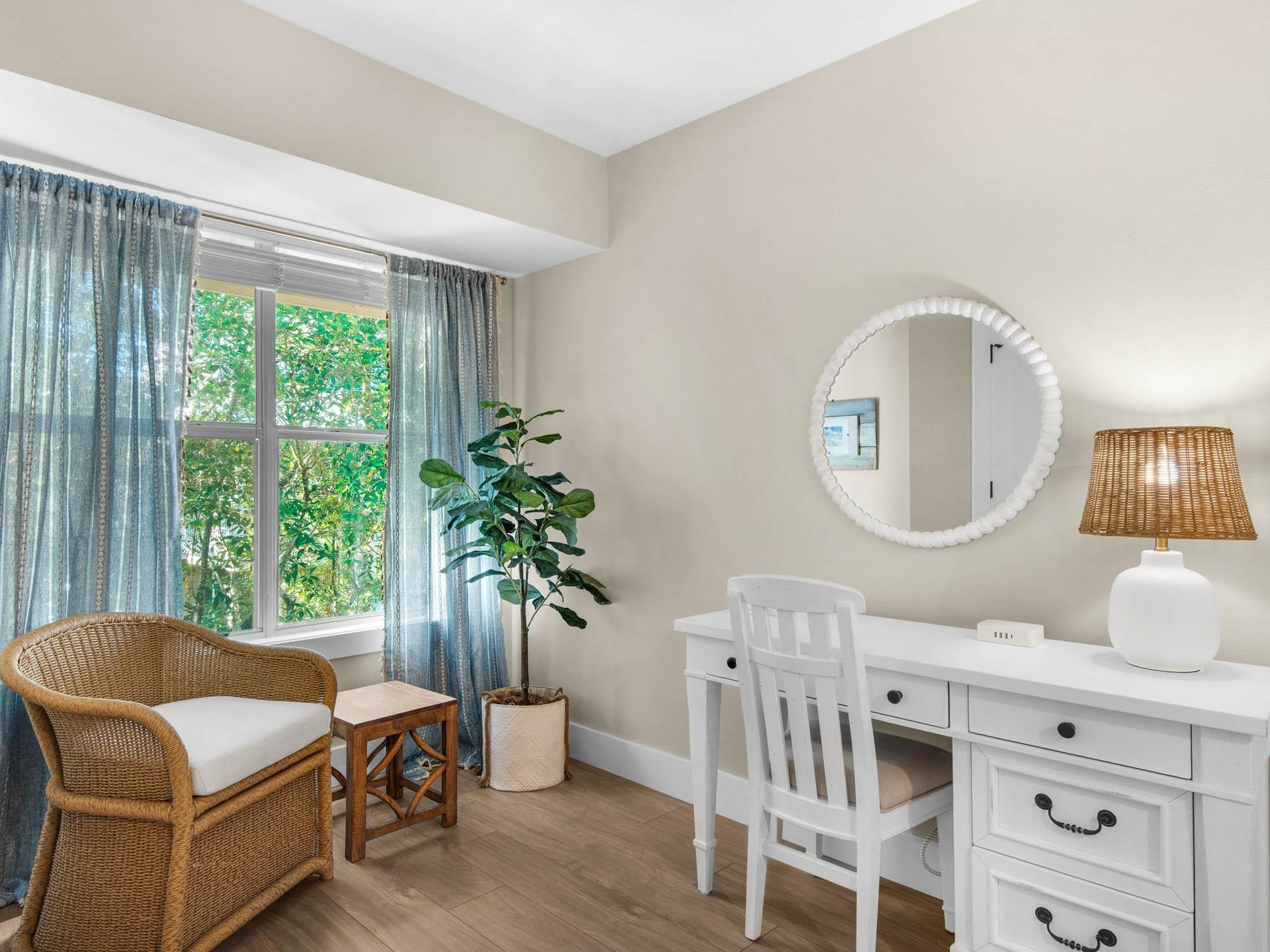 Bedroom 1 Seating Area