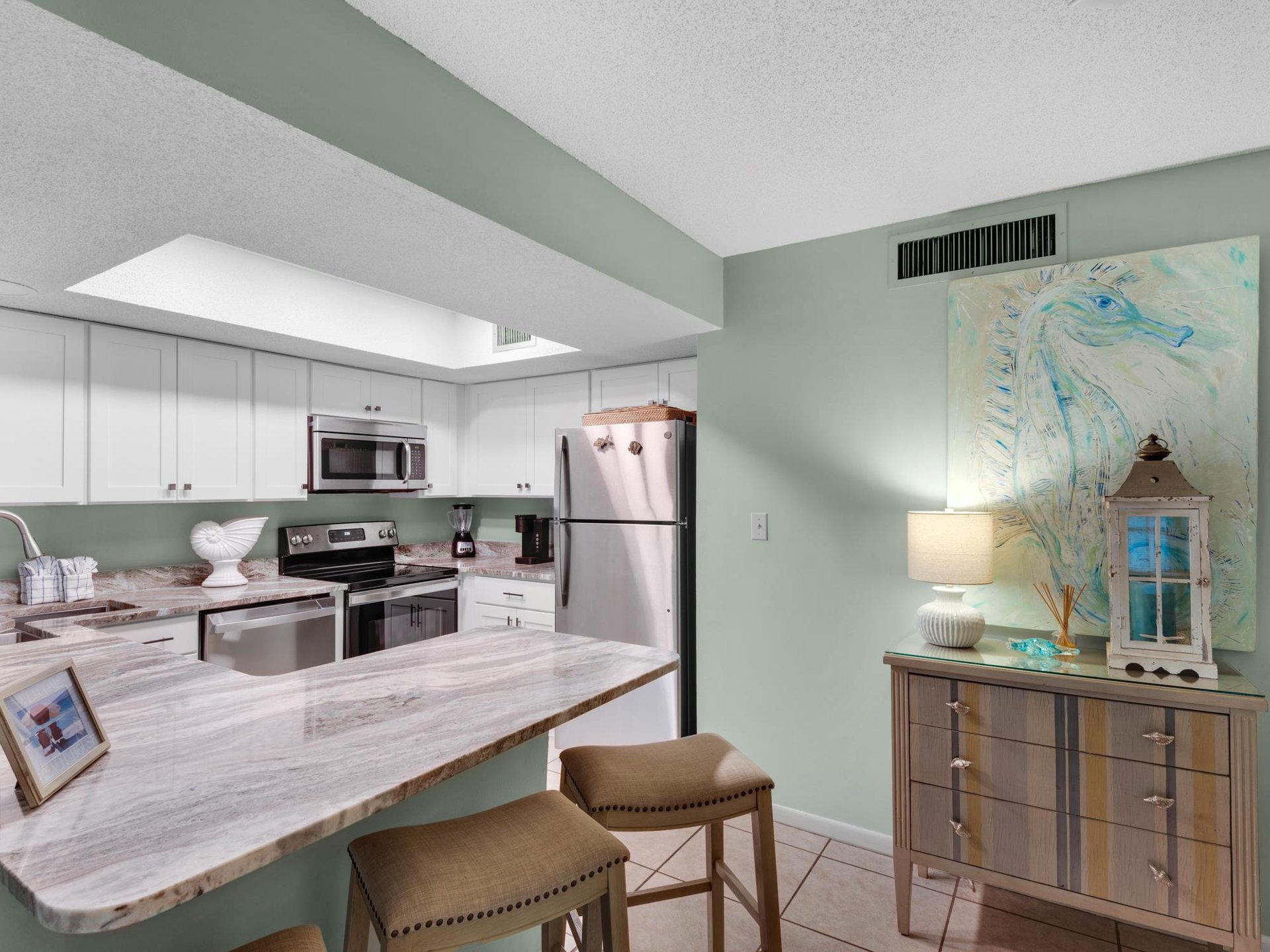 Breakfast Bar With Extra Seating