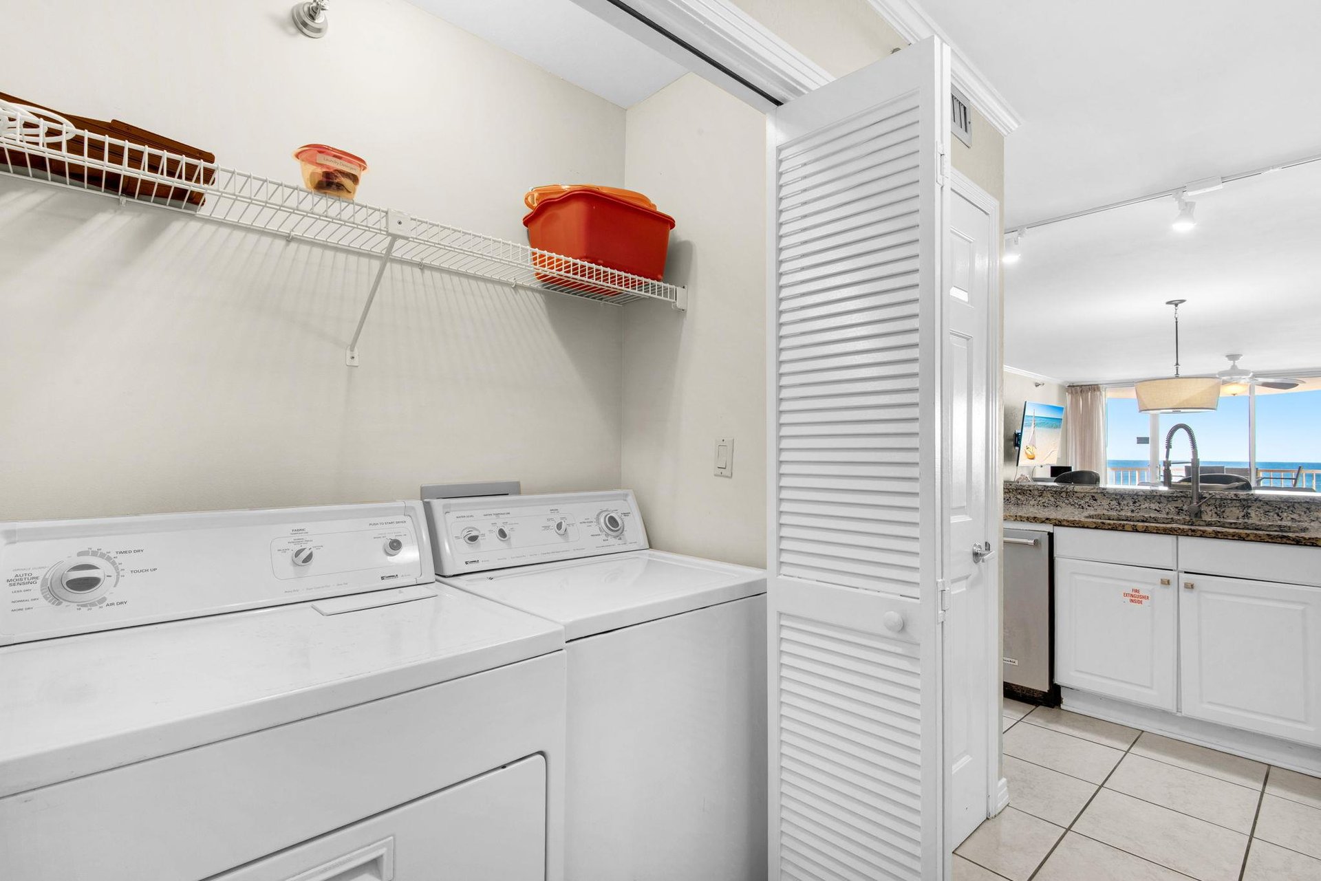 Full Size Washer and Dryer In Unit