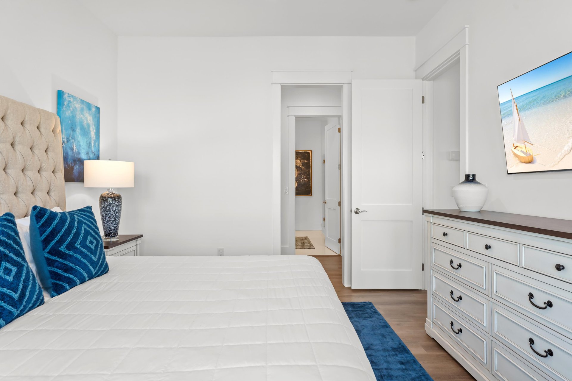 2nd floor bedroom 1 with ensuite bathroom 1