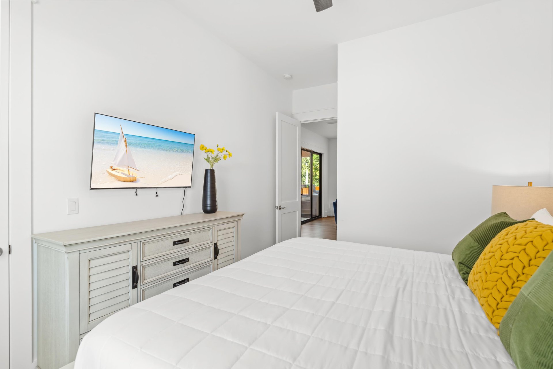 1st floor bedroom 2