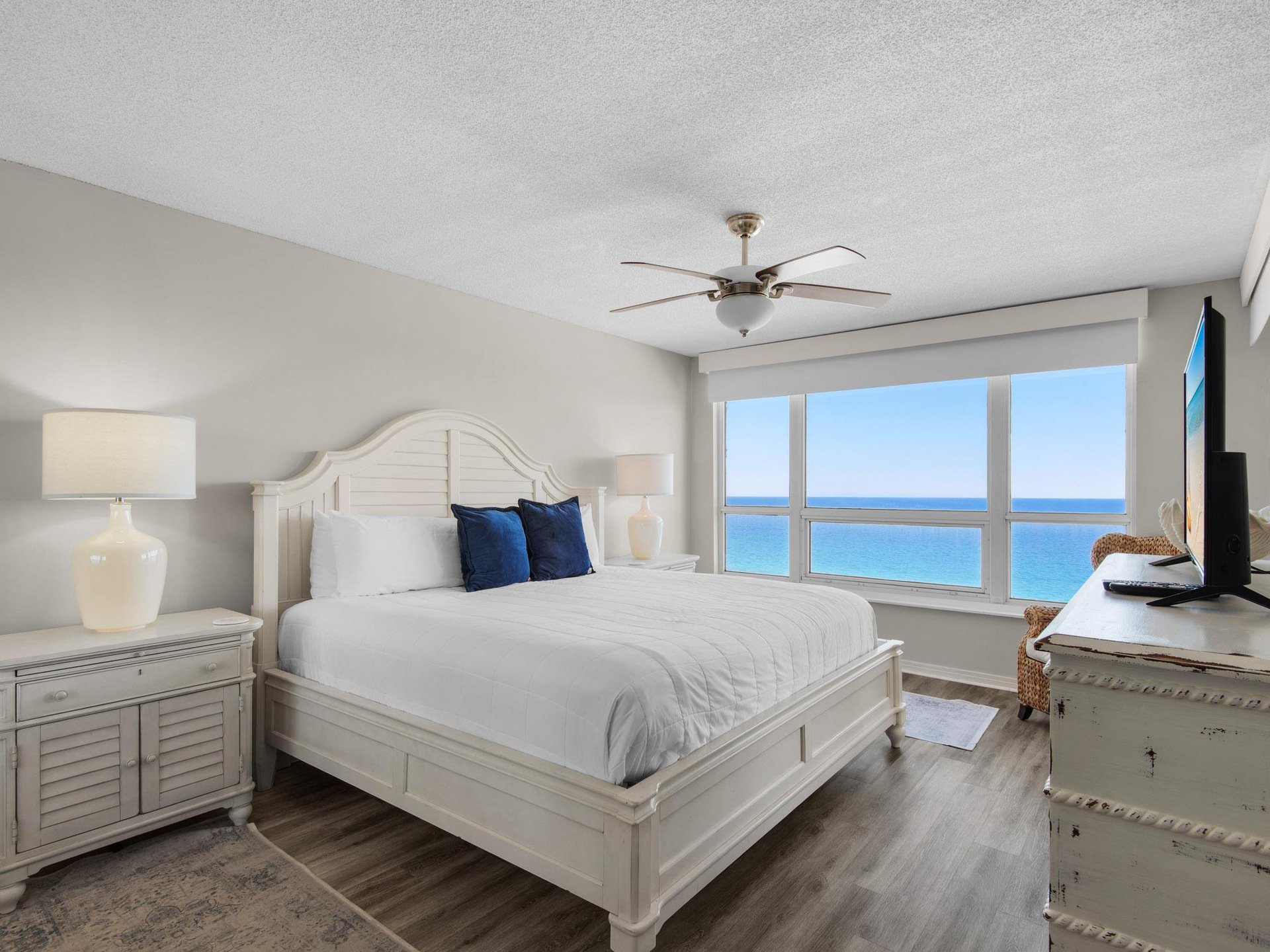 Wake to endless gulf views from your bed—calming coastal decor, crisp linens, and the soothing sounds of waves set the stage for your perfect beach escape.