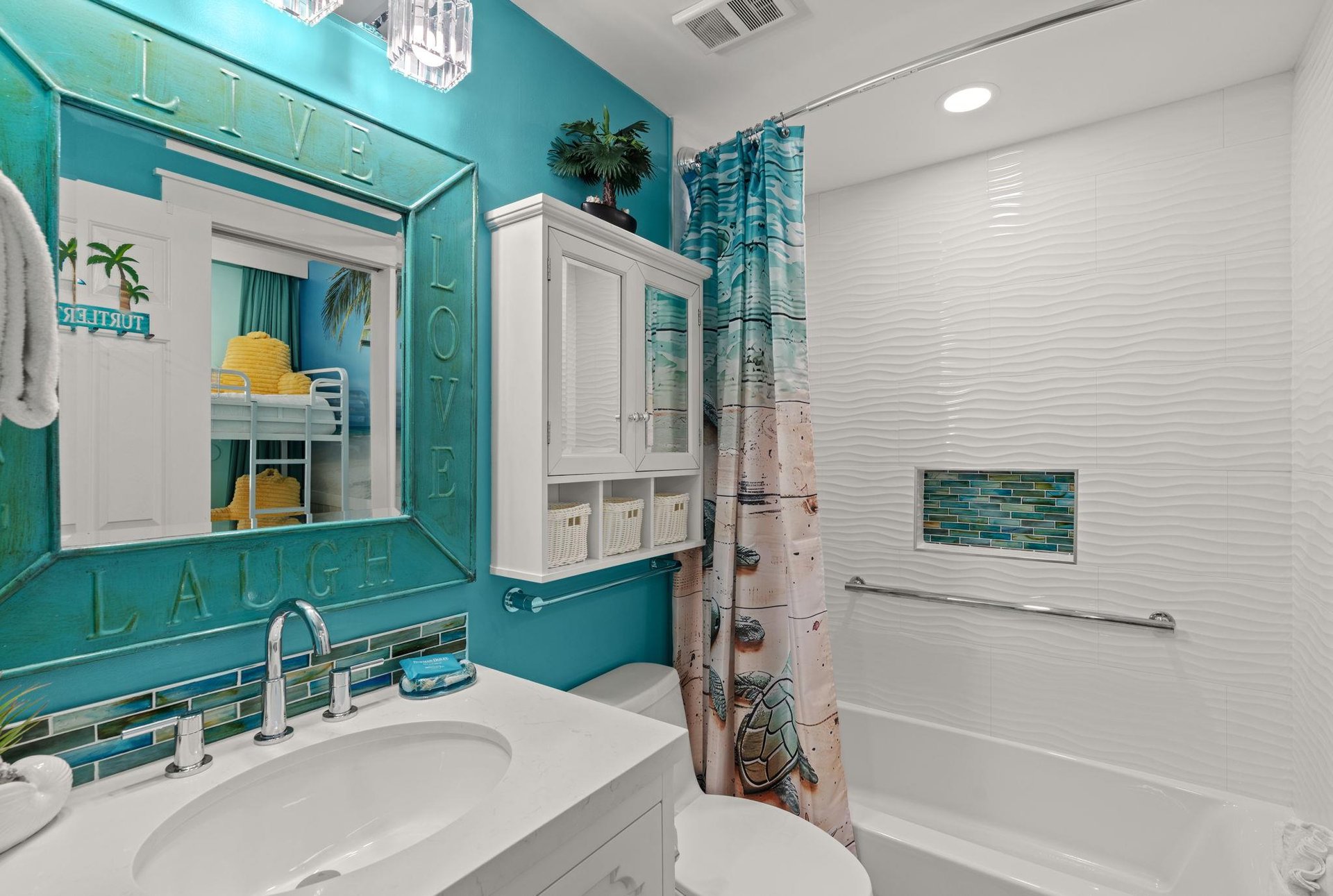Bathroom 2 with Tub and Shower