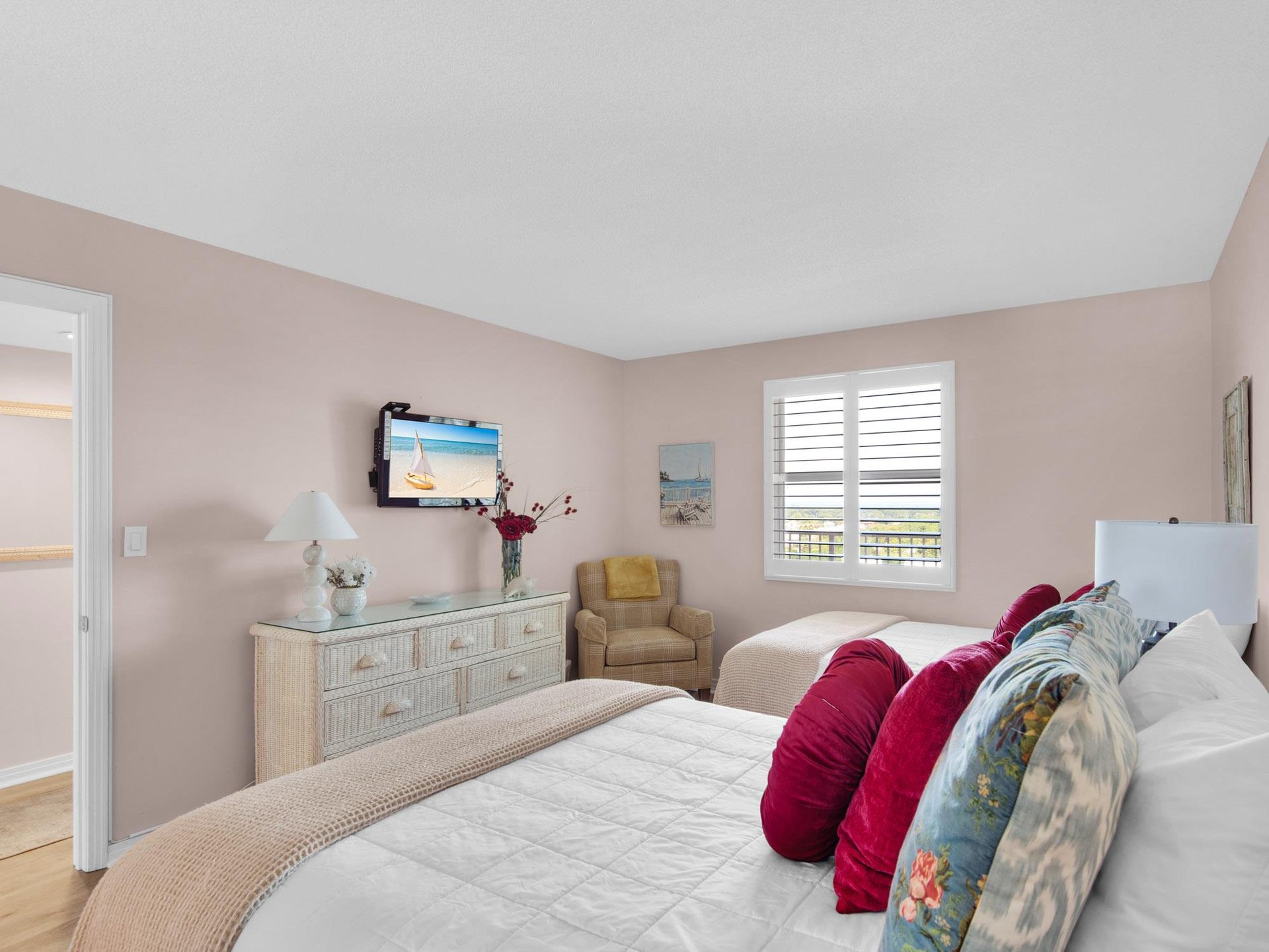 Flat screen TV in bedroom 2
