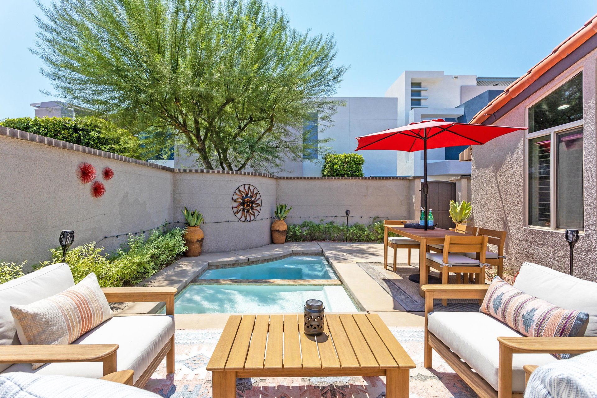 Welcome to Caballeros