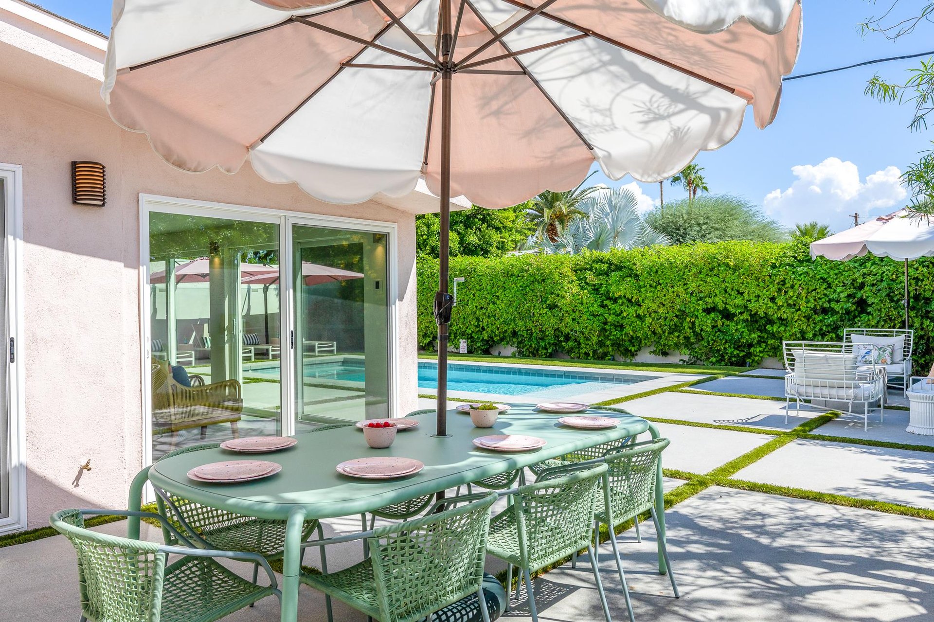 Covered al fresco dining