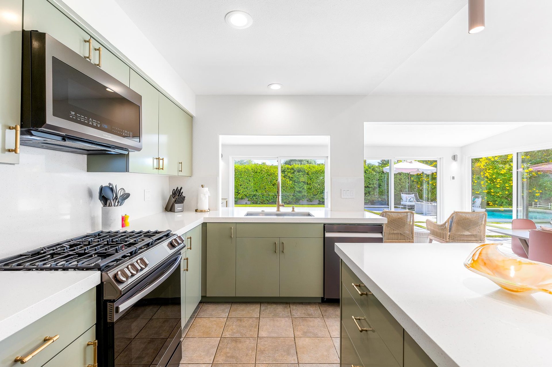 Fully stocked kitchen