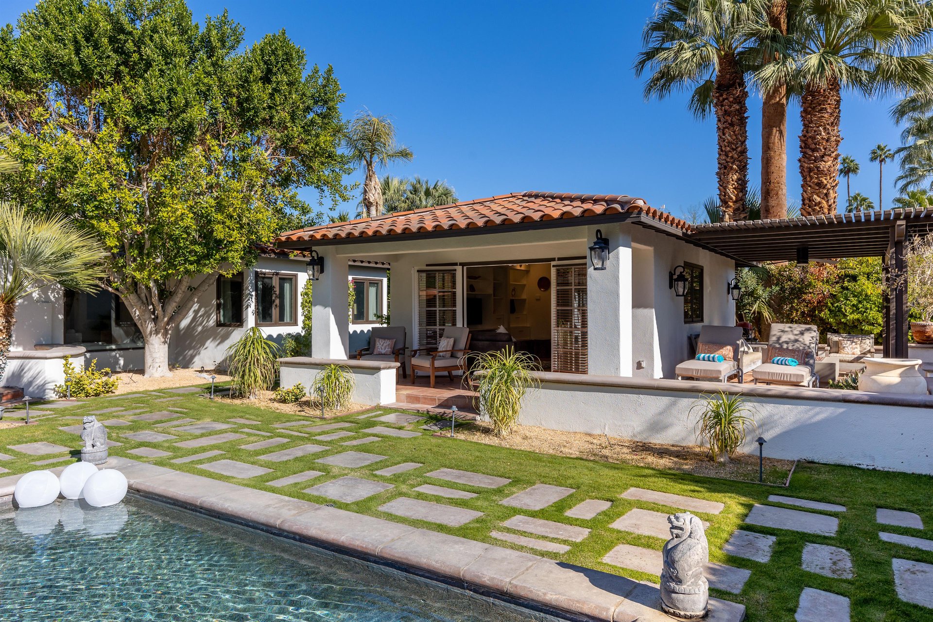 Stroll along the garden path