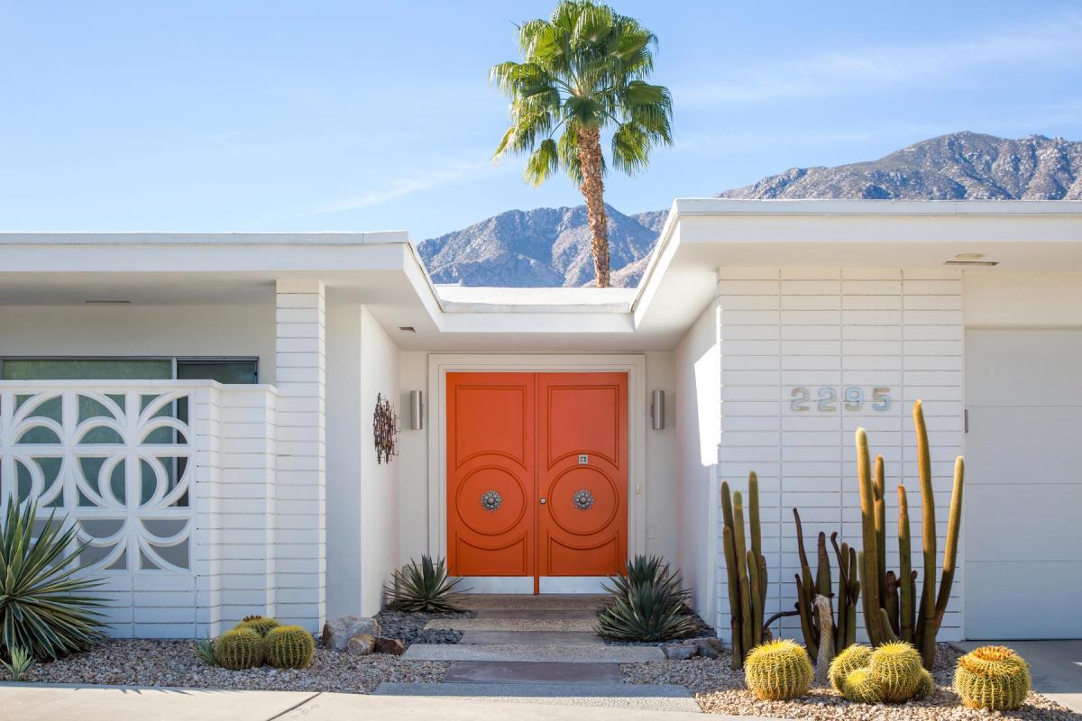 Modern house in Palm Springs