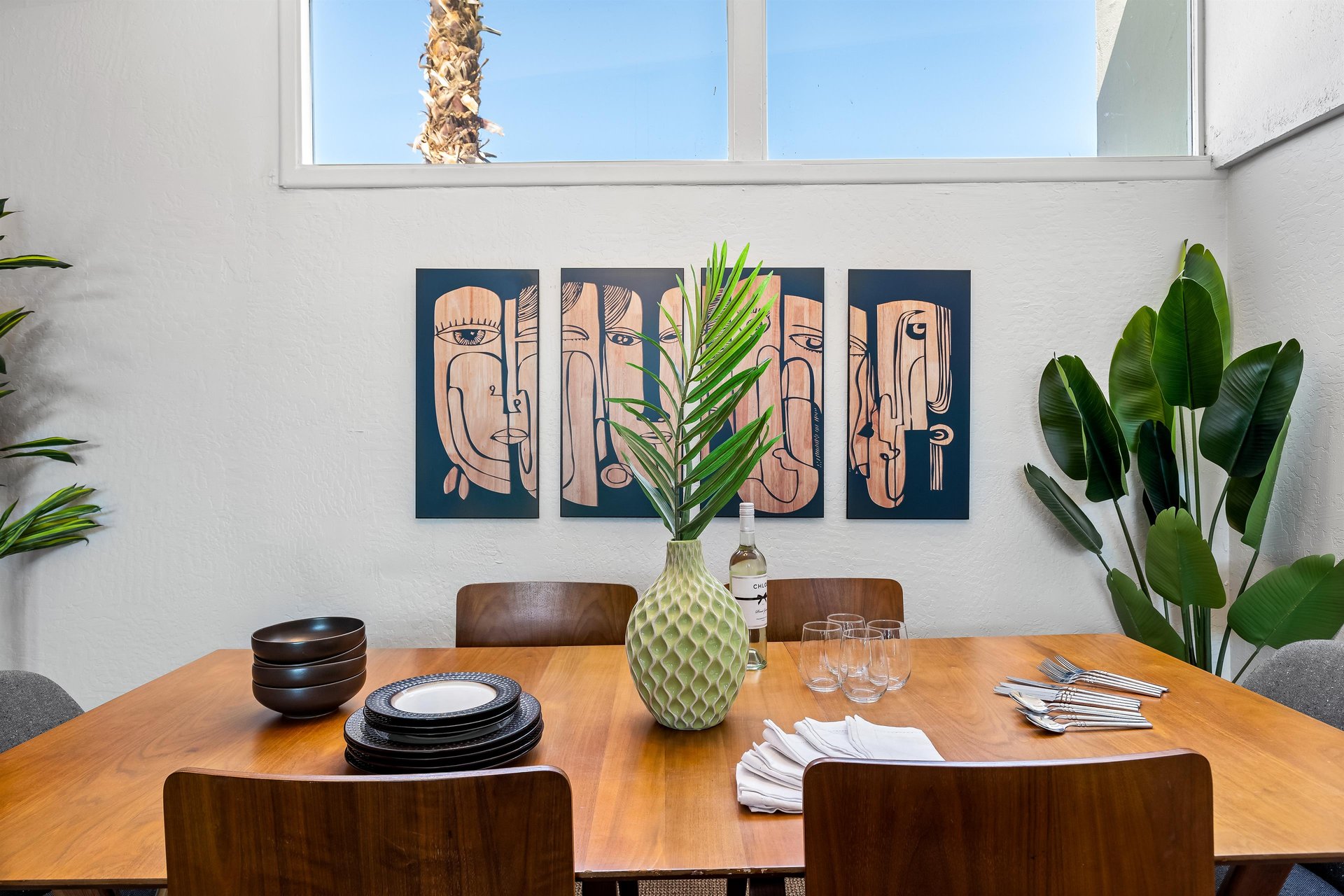 Stunning dining room artwork