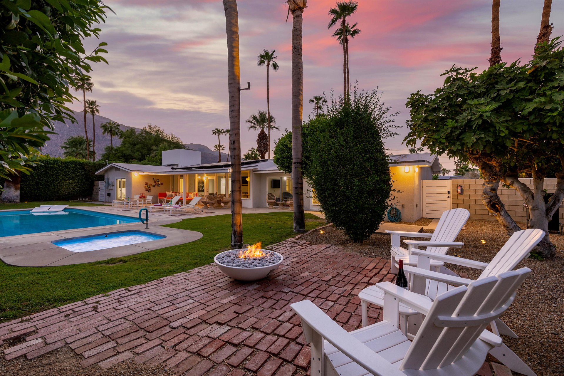 Spend your evenings around the fire