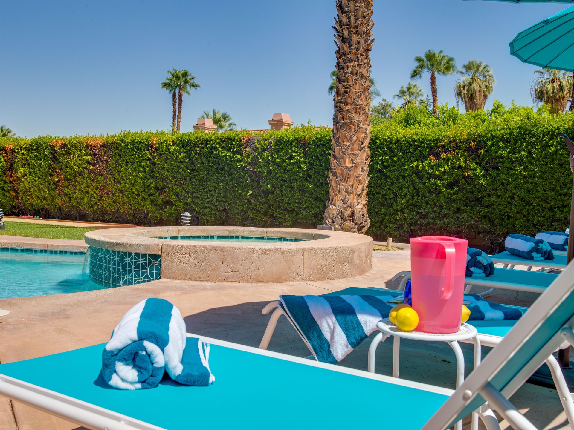 This property was made for relaxing in the sun