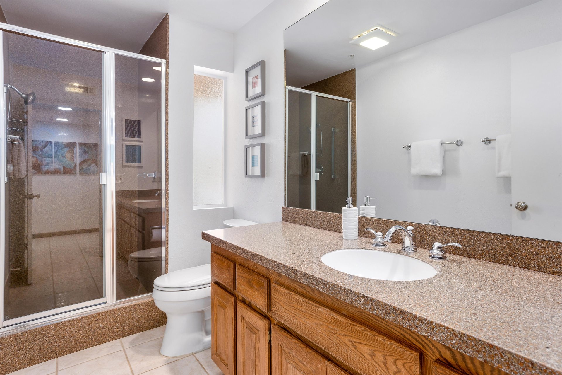 Guest bathroom with walkin shower