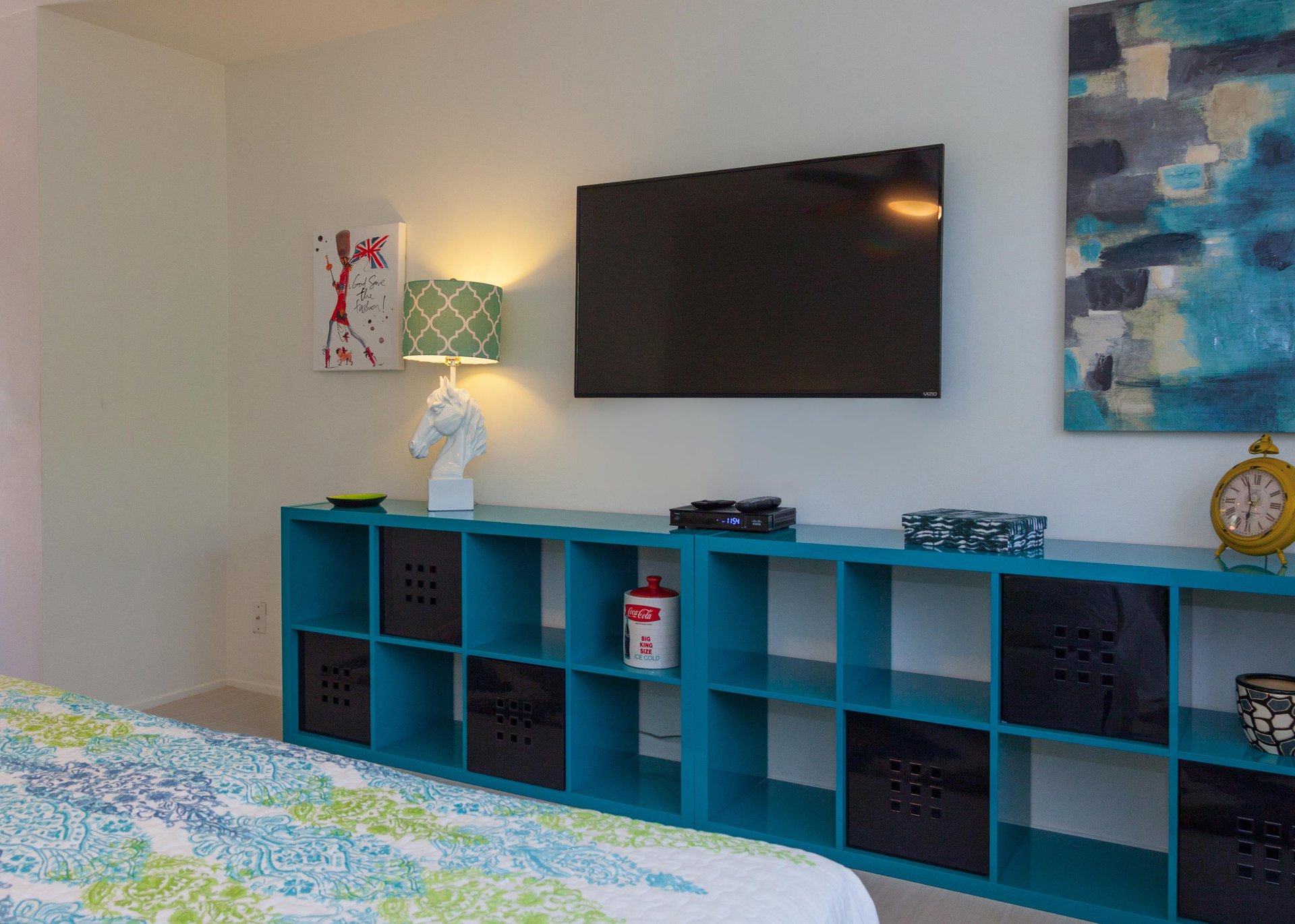 Flat screen TVs for relaxing movie nights