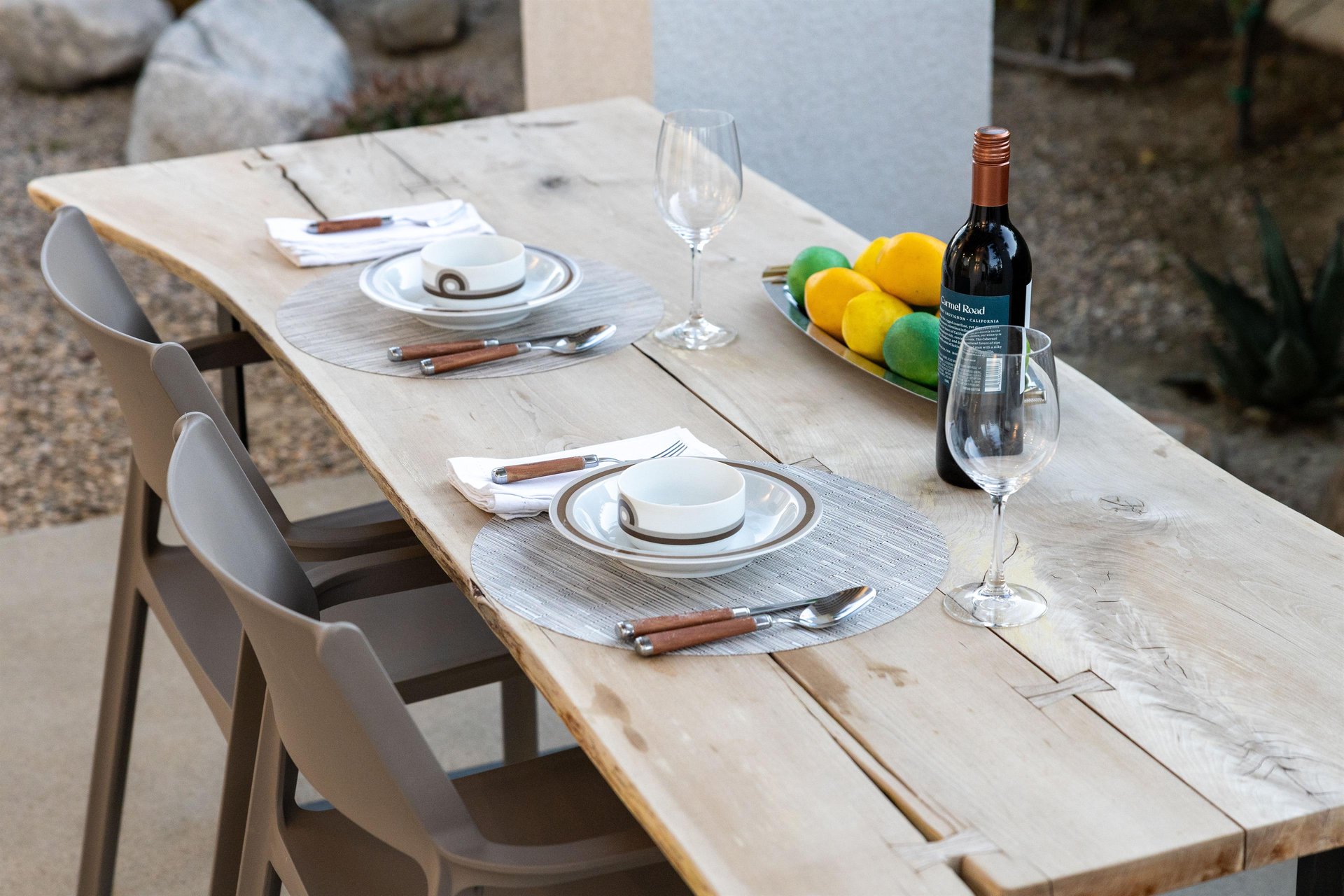 Private dining table for two