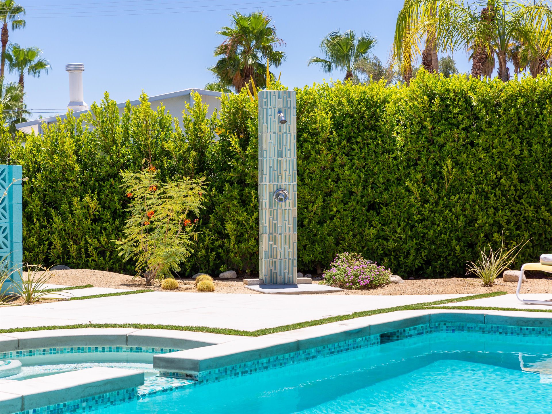 Fabulous outdoor shower