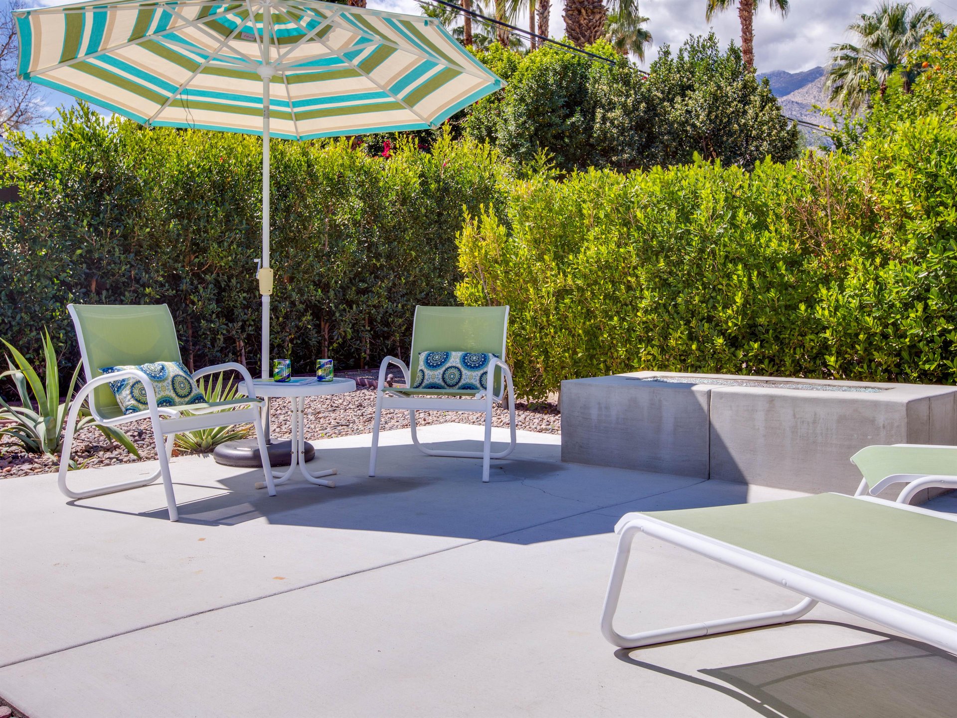 Sip a refreshing beverage while soaking up the Palm Springs sunshine