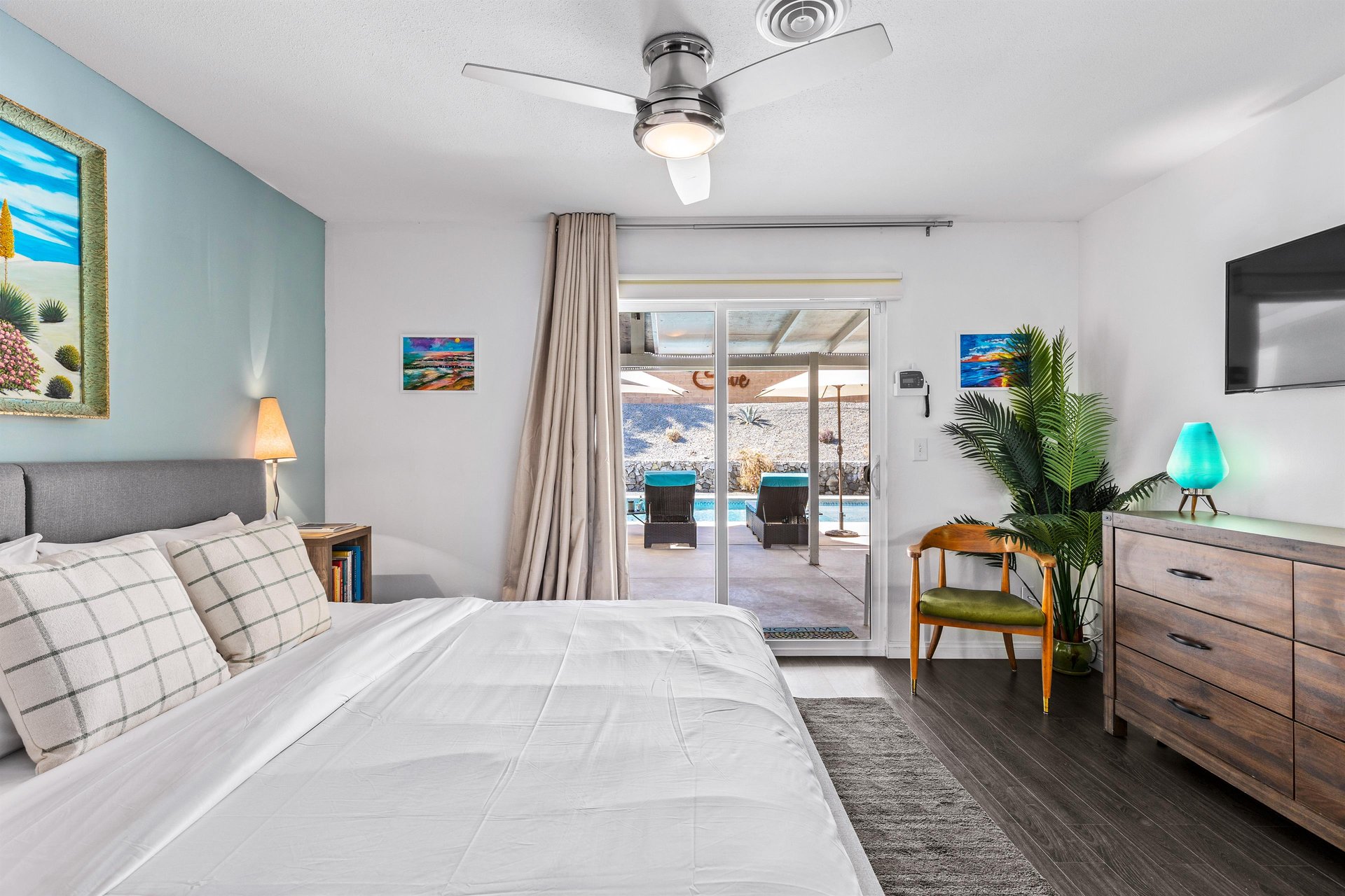 Easy access to the patio