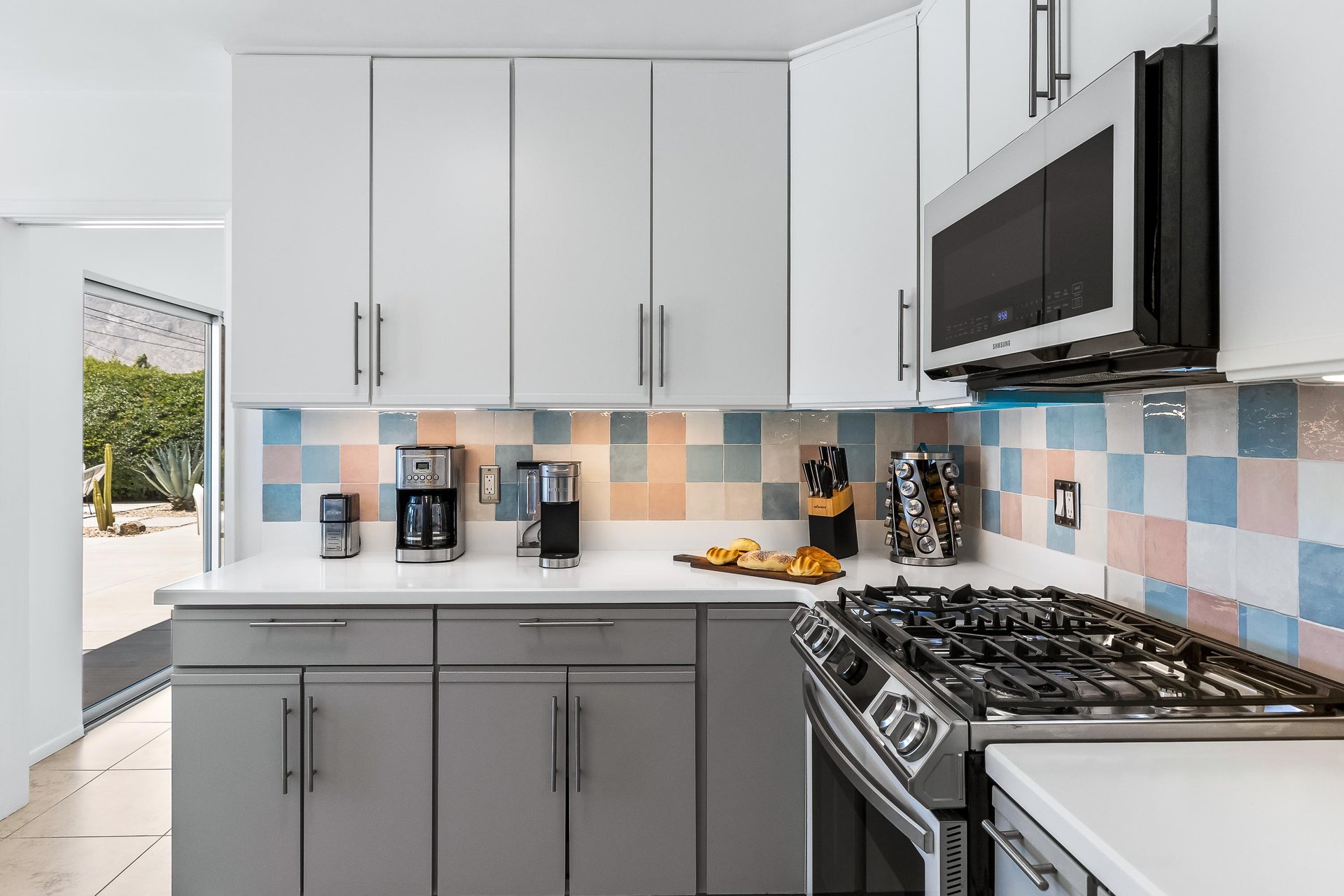 Wellequipped kitchen