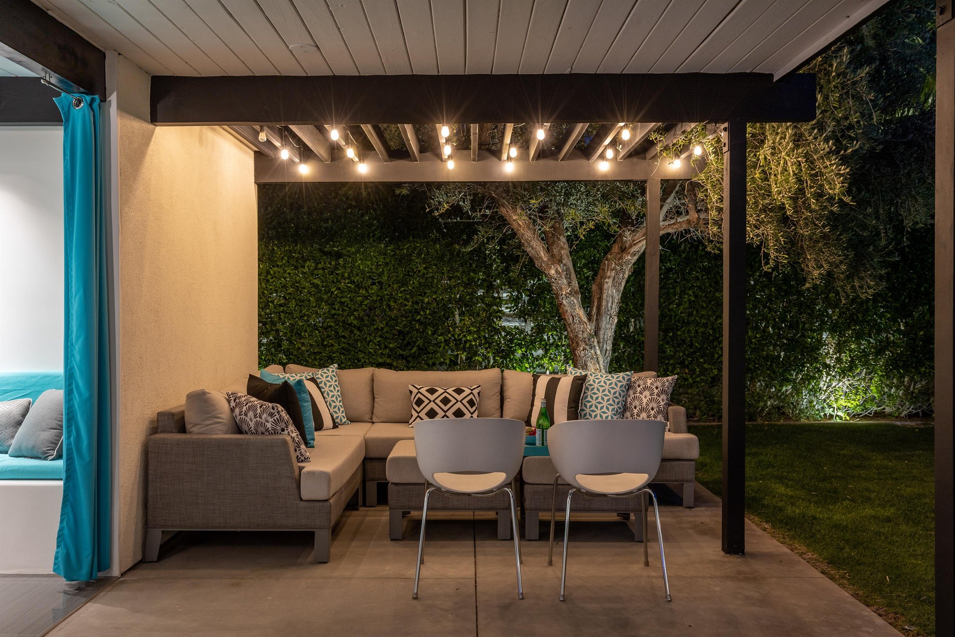 Glamorous  outdoor cabana patio seating