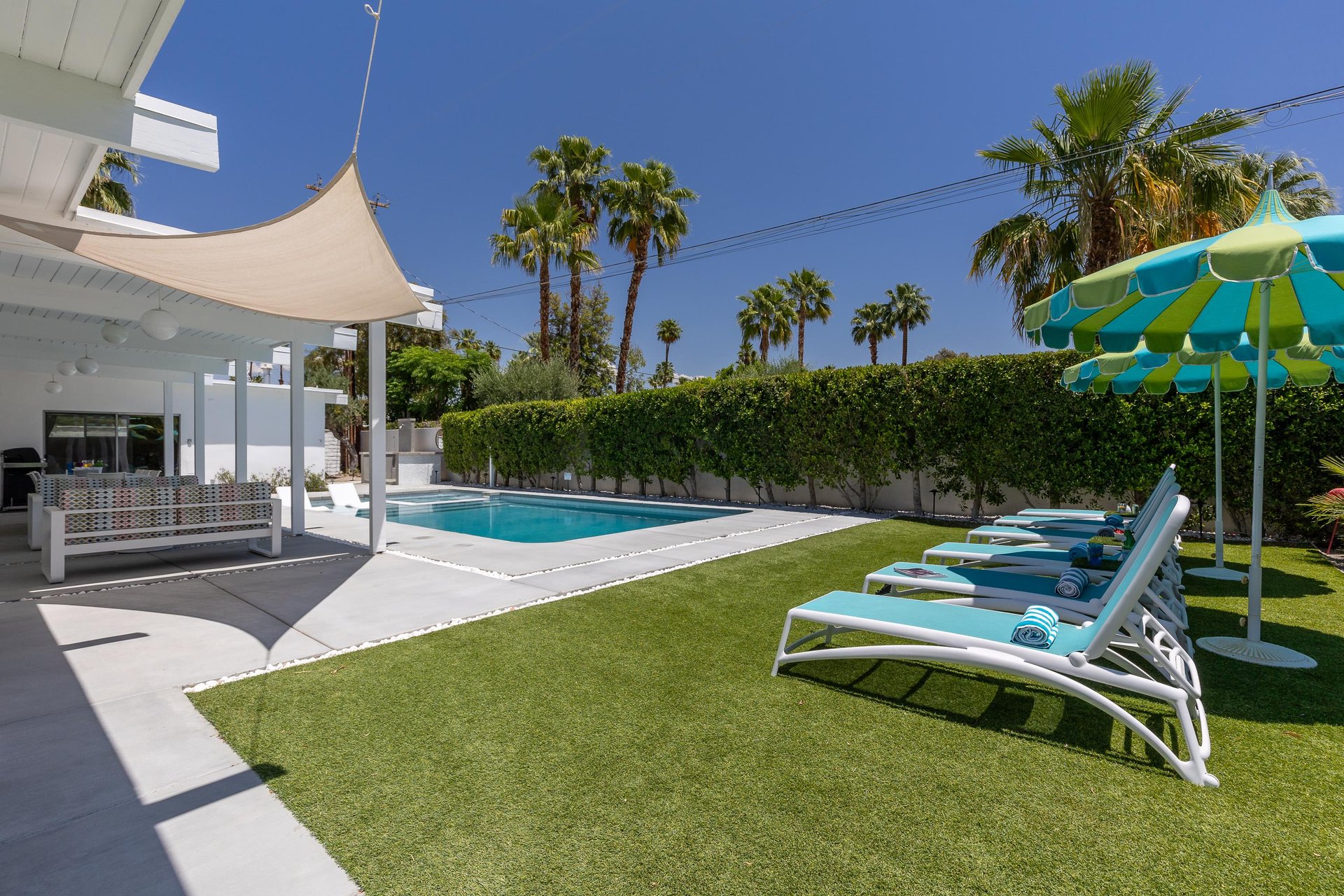 Lovely outdoor space