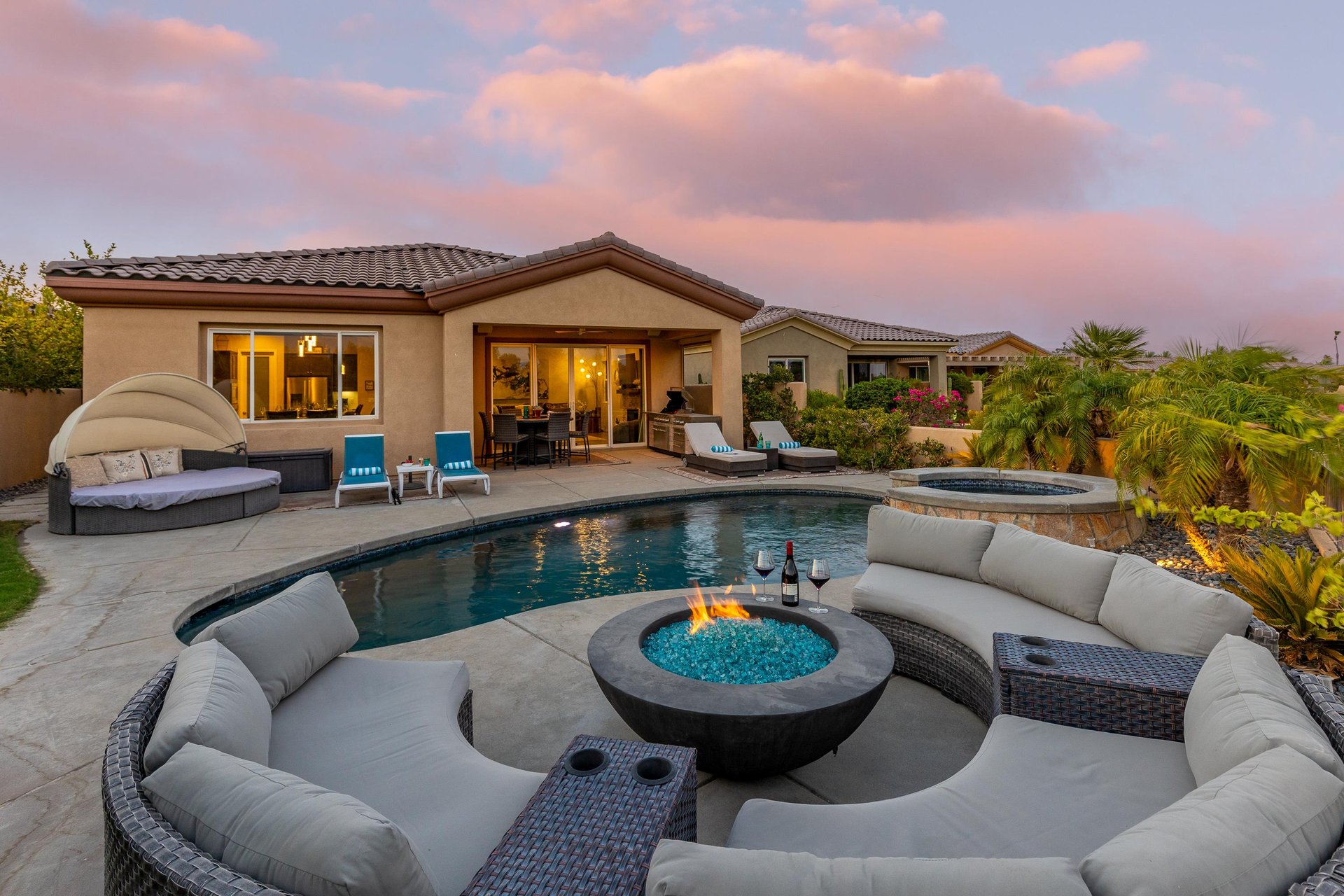 Enjoy a Cozy Firepit at Diamond Palms