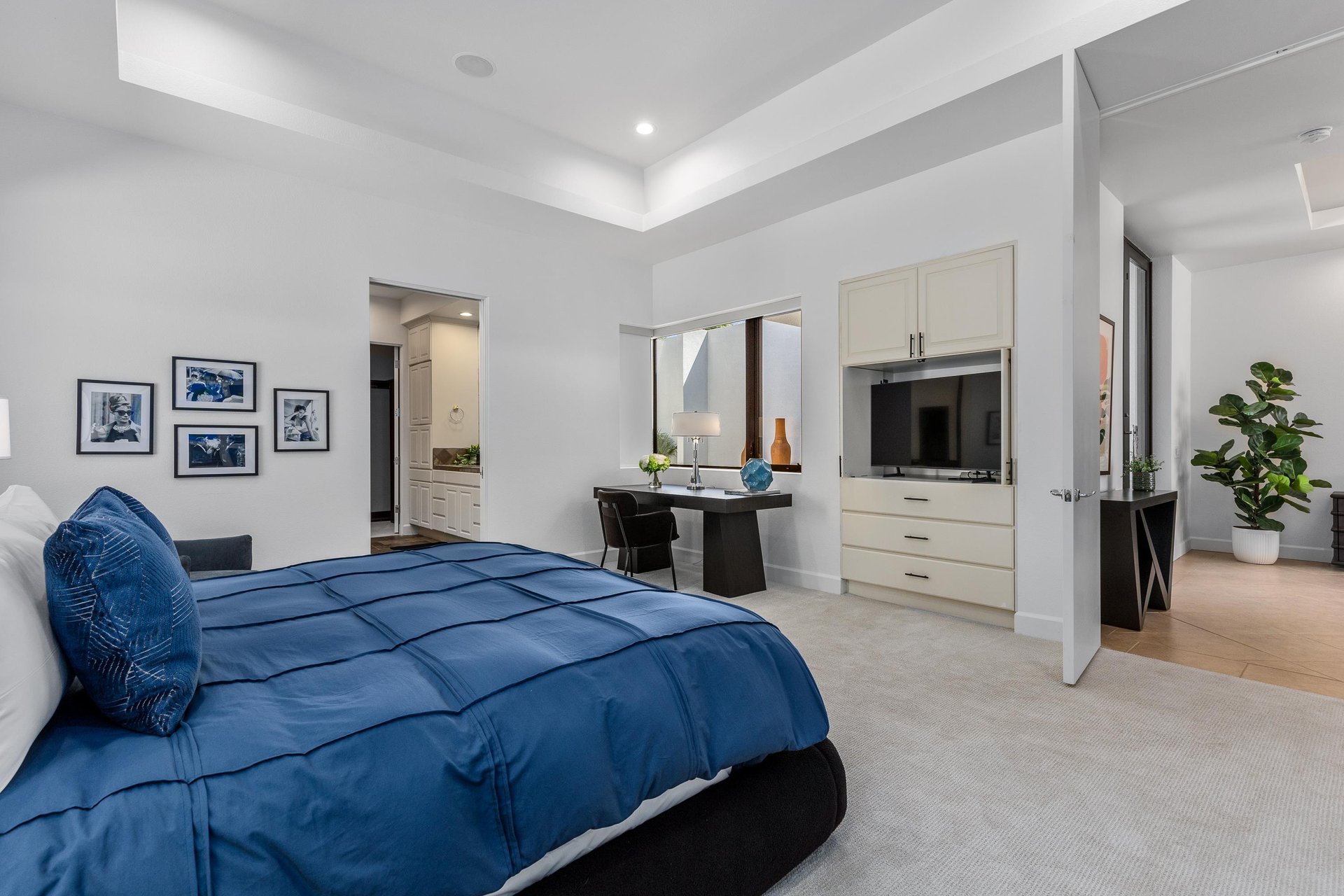 Hotel quality mattresses in every room