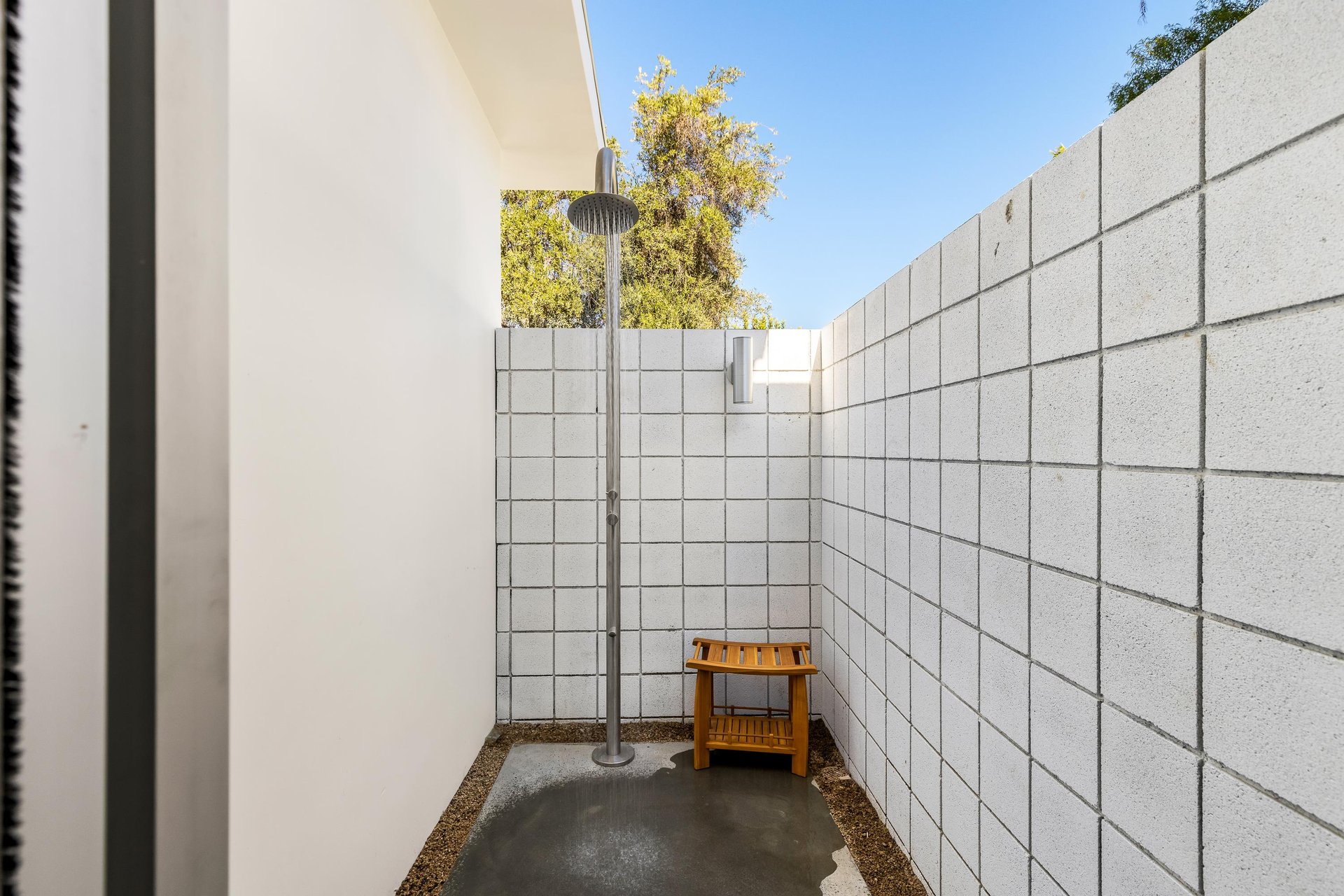 Guest Suite Outdoor Shower