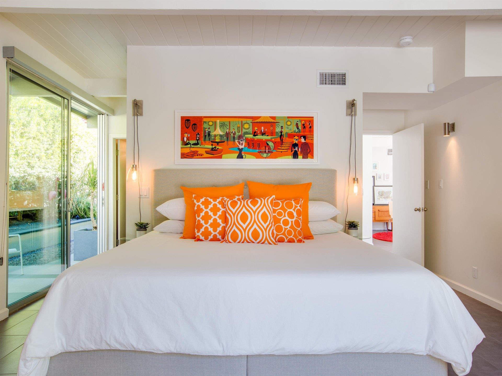 Gorgeous primary bedroom