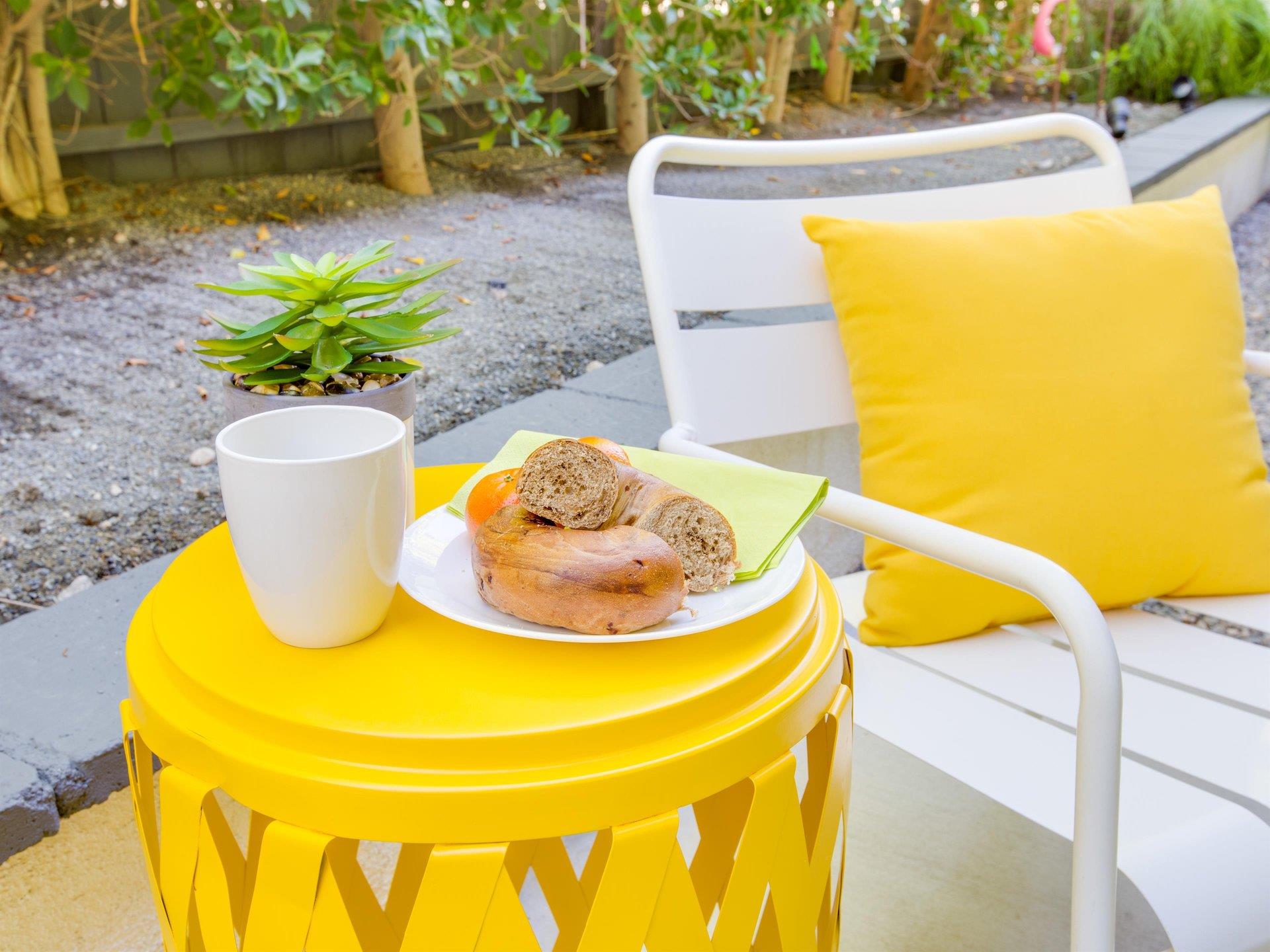 Enjoy breakfast in your fabulous rental