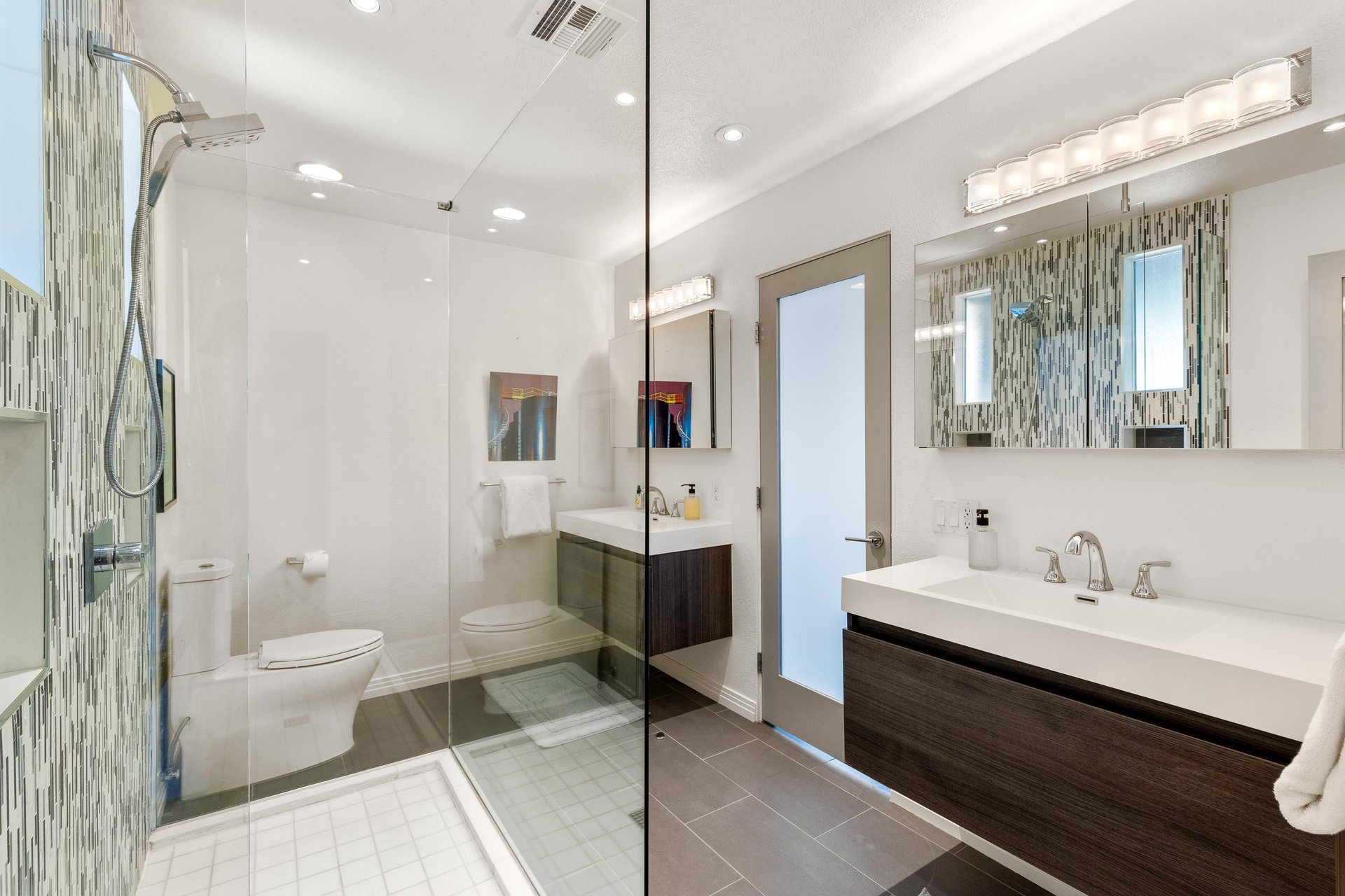 Guest bathroom