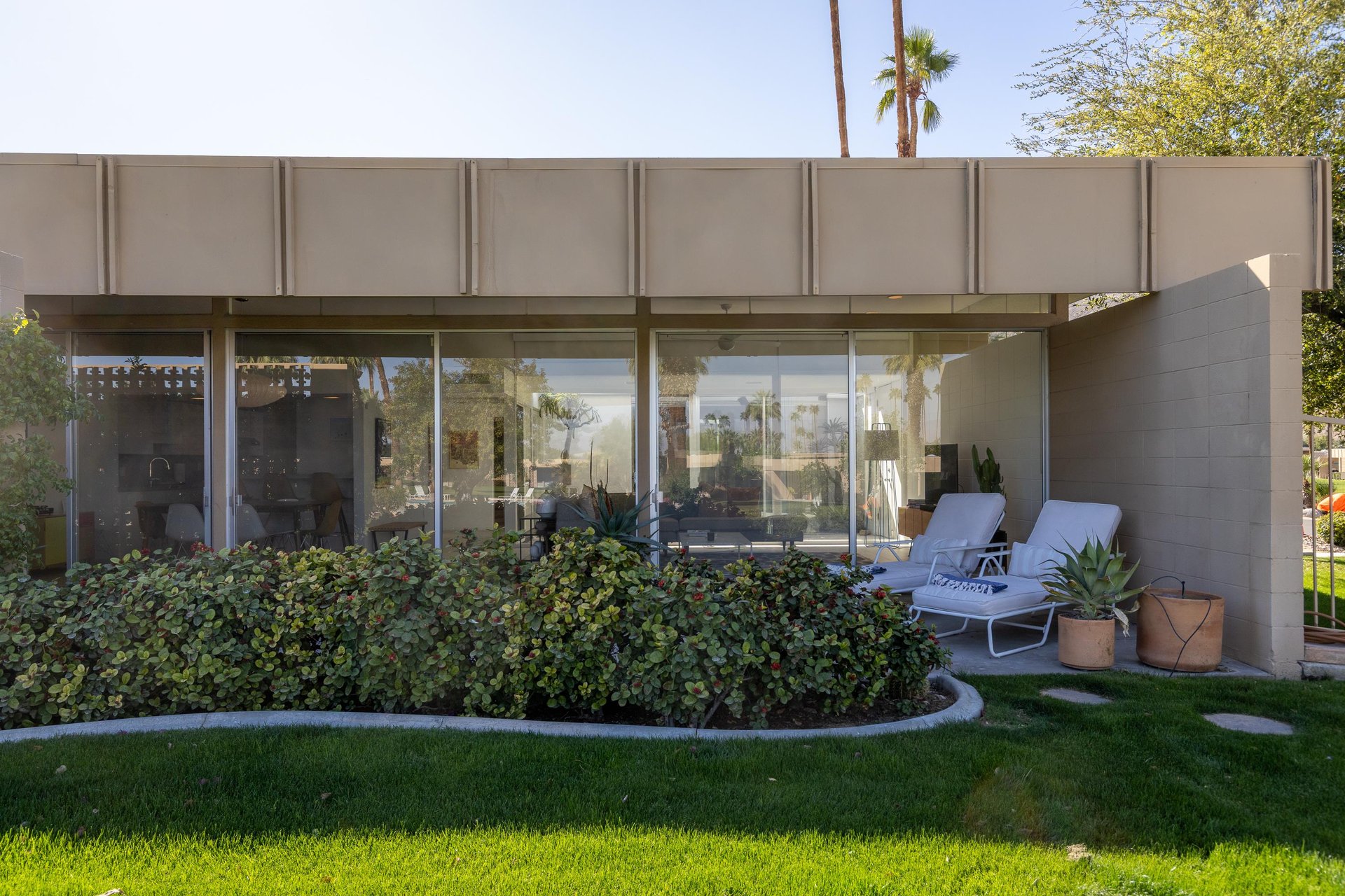 Spacious patio to enjoy