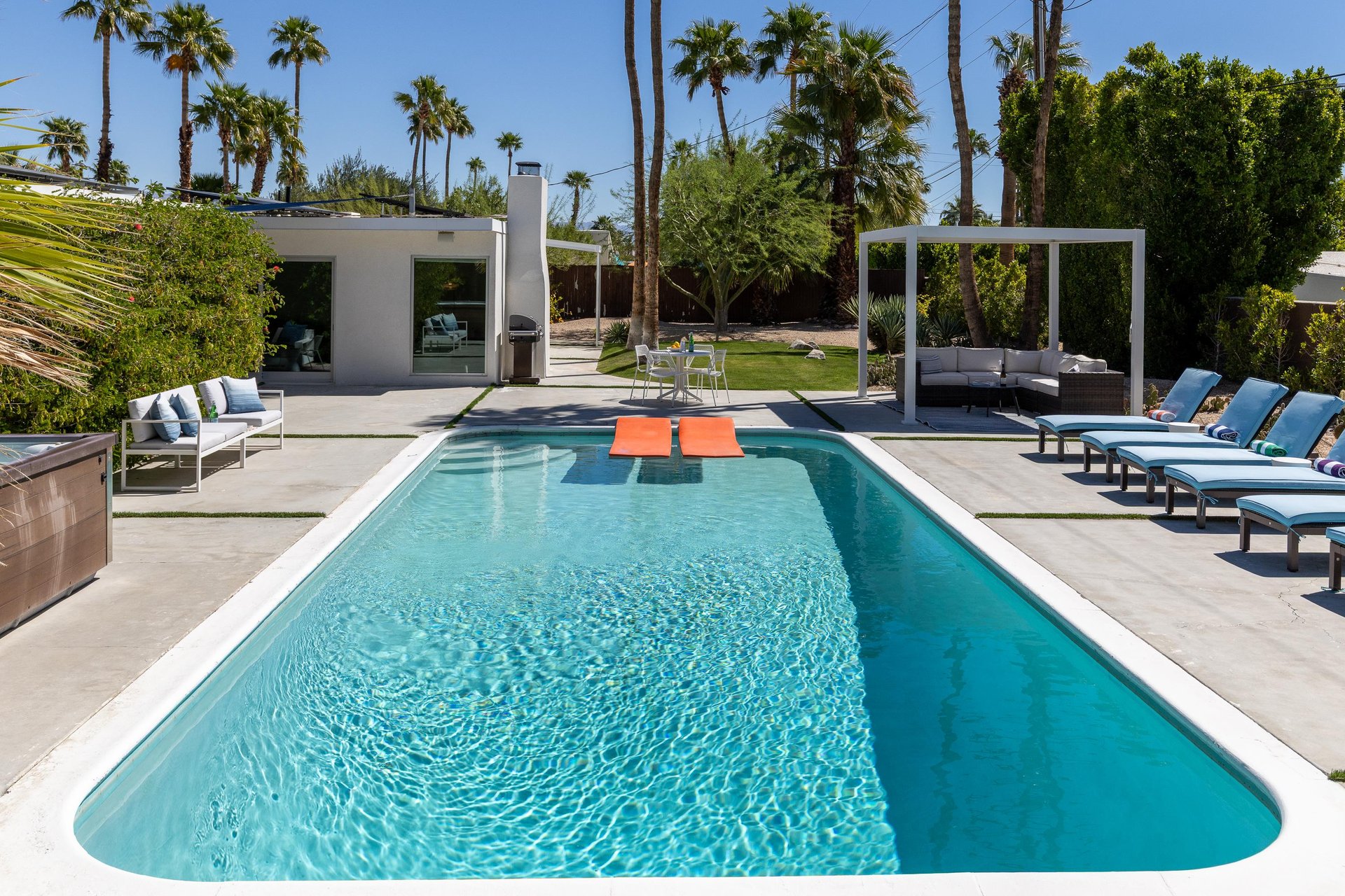 Time for a tip at Spencer Palmers