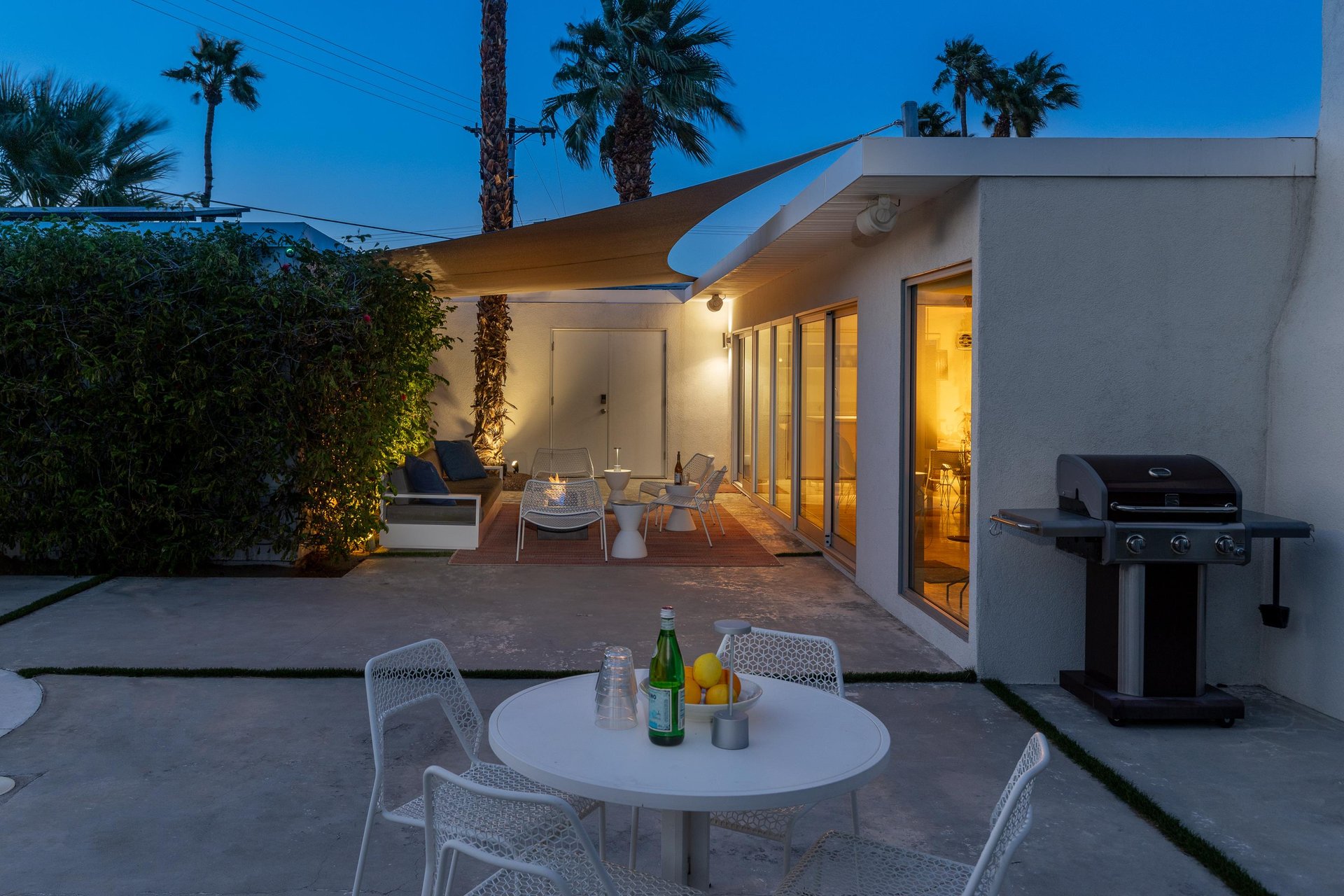 Gorgeous outdoor lighting