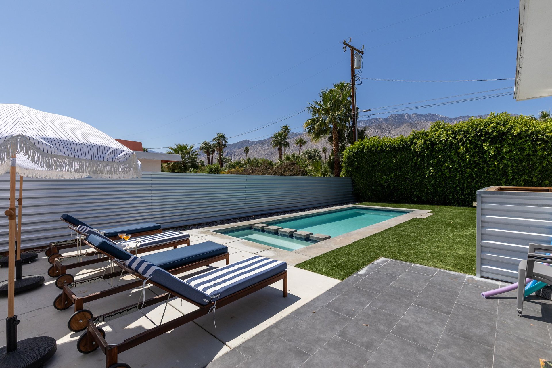 Amazing mountain views from the Pool