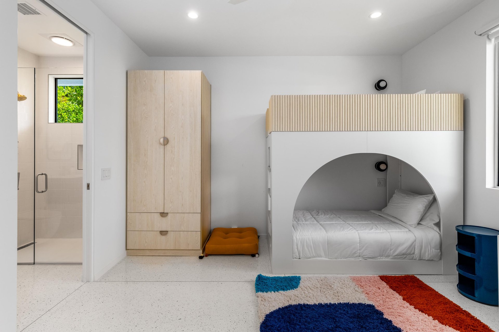 Guest bedroom with four twin bunks