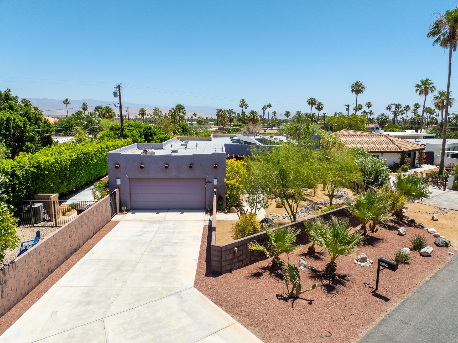 Welcome to Only Inn Palm Springs